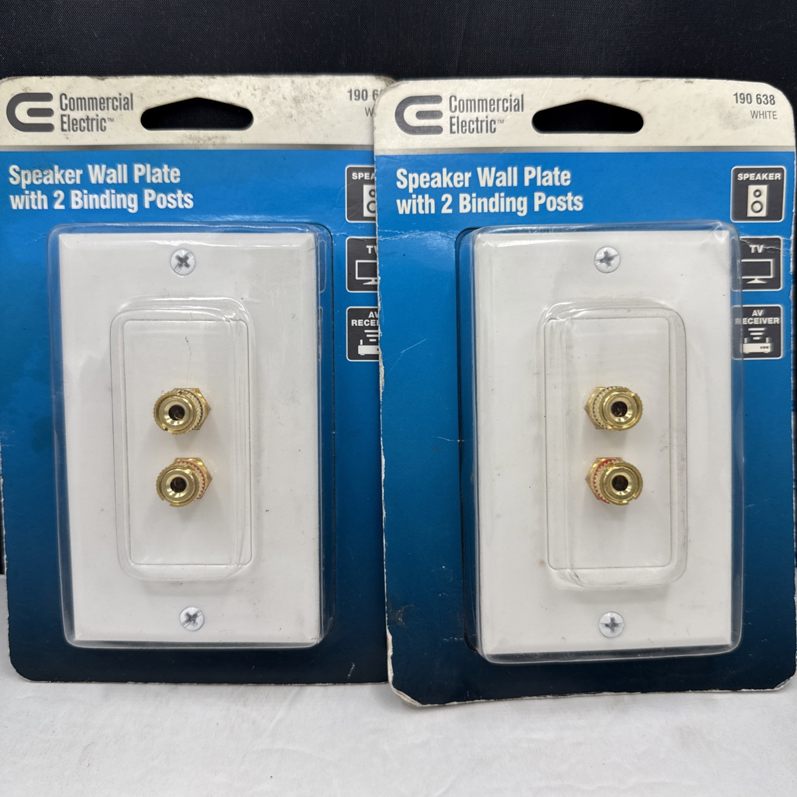 2 Commercial Electric Tech Speaker Wall Plate 2 Binding Posts White 190638