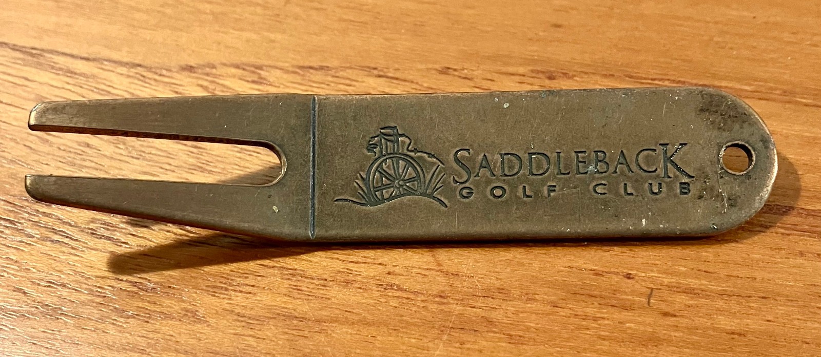 Saddleback Golf Club (Colorado) Logo Golf Ball Mark Divot Repair Tool