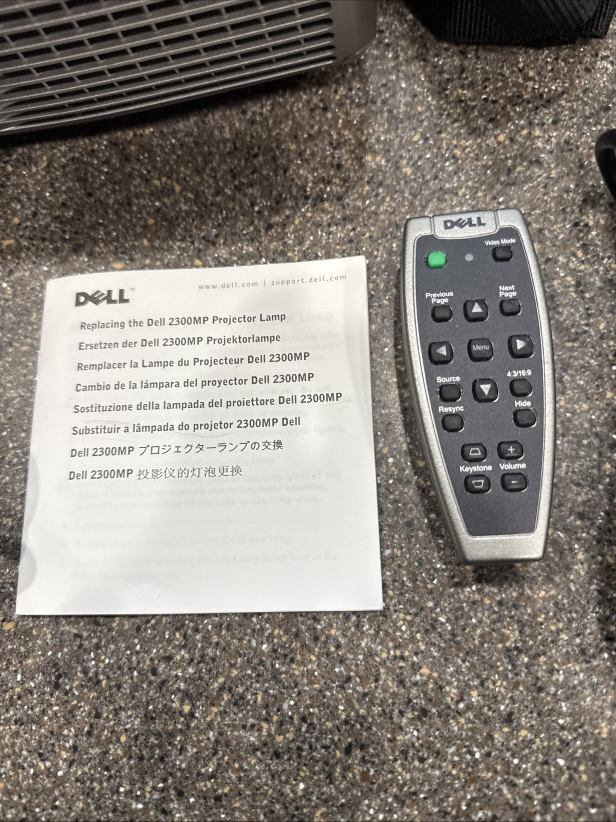 Dell 2300MP Projector With remote & Carrying Case Tested