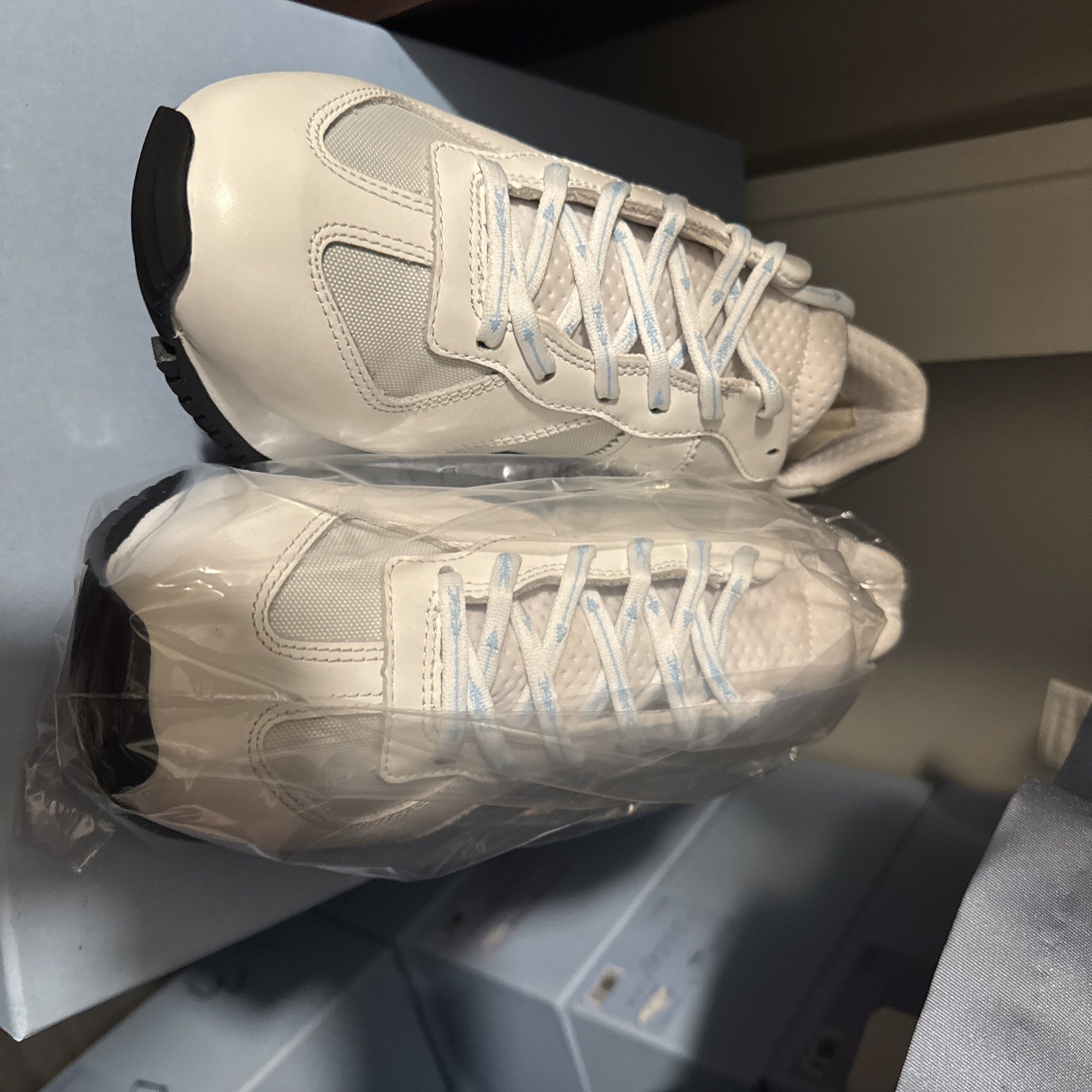 NIB Greyson Coy wolf Runner Golf Shoes Comfy