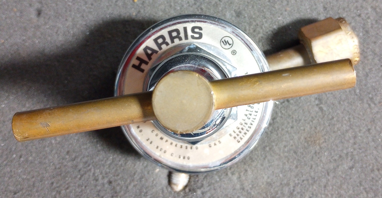 25-500C-580 - Harris Pressure Regulator - Used