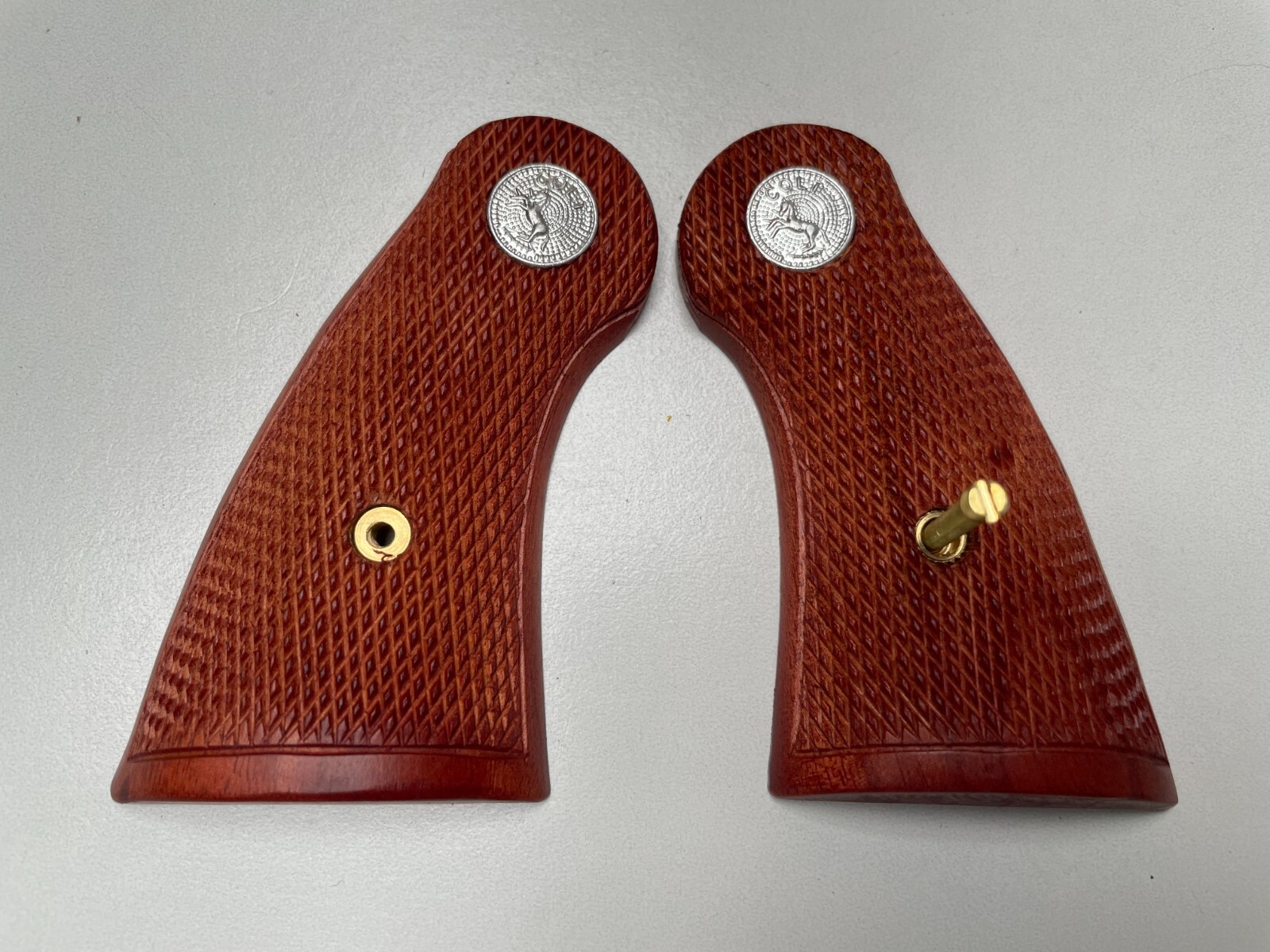 New Grips For Colt Python grips ,Checker Hard wood Silver medallion
