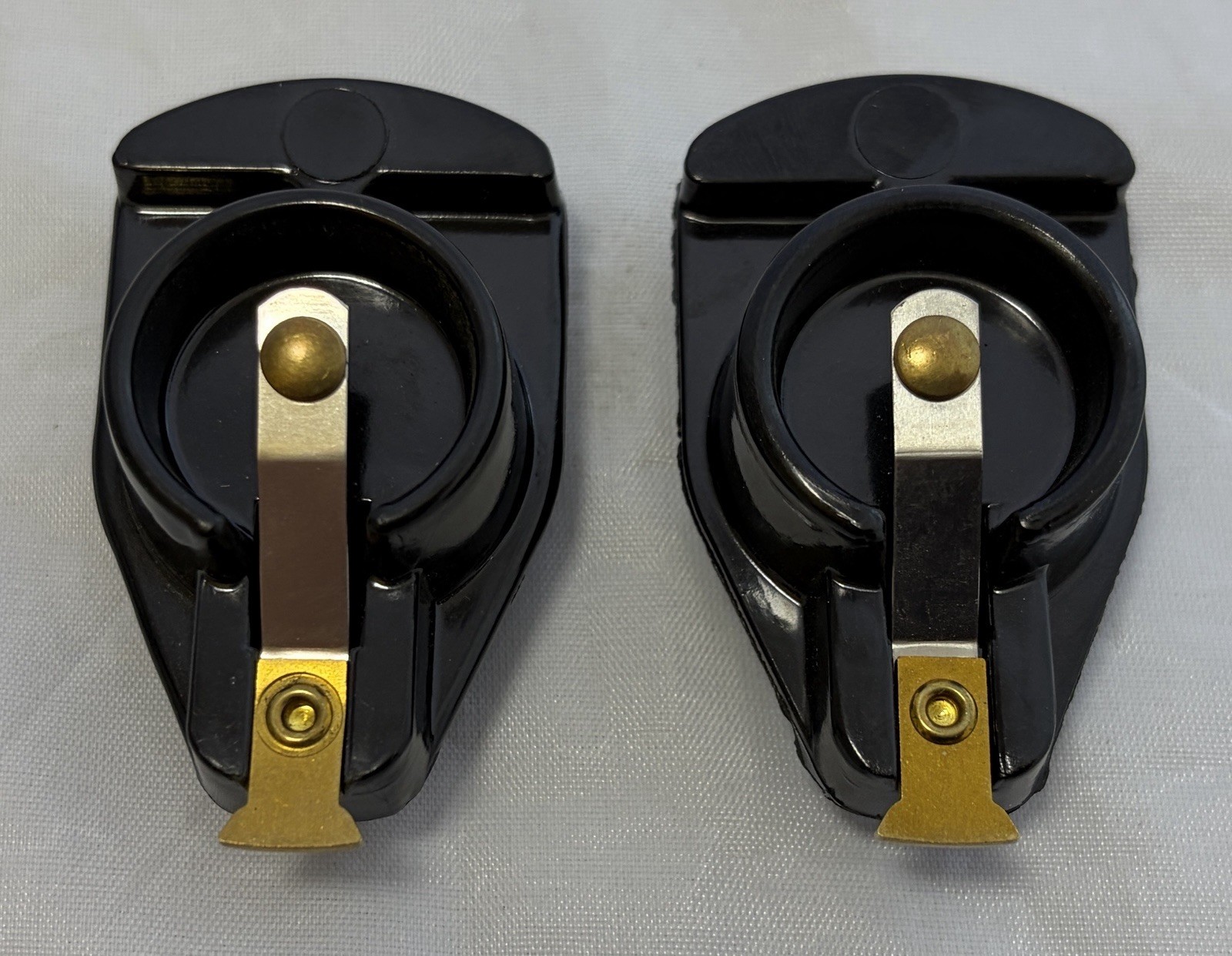 QTY 2 Vintage Distributor Rotor Interchange; FD-105 / 231594 / FAA12200B