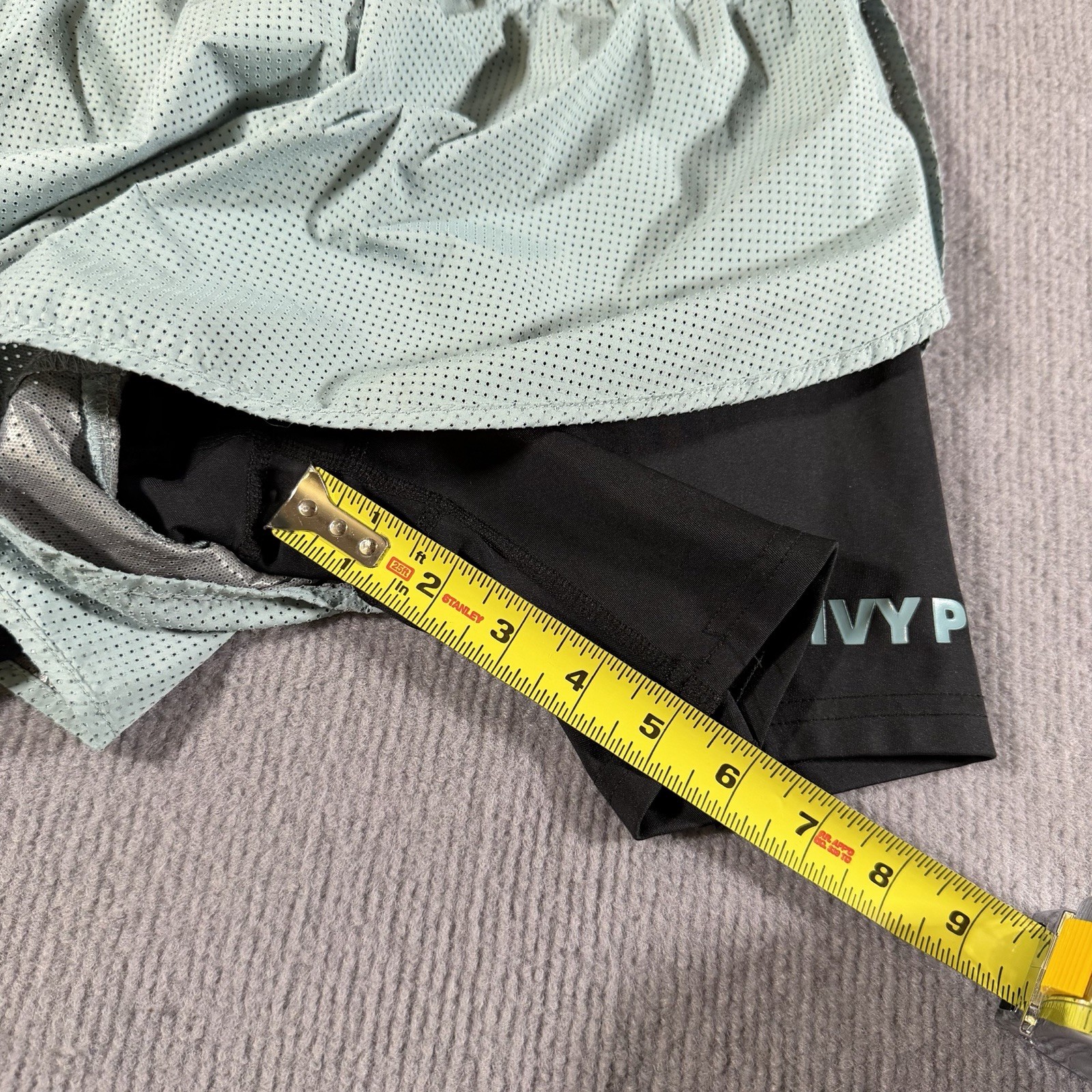 Ivy Park Layer Running Perforate Womens Compression Shorts Size XS Vented Teal