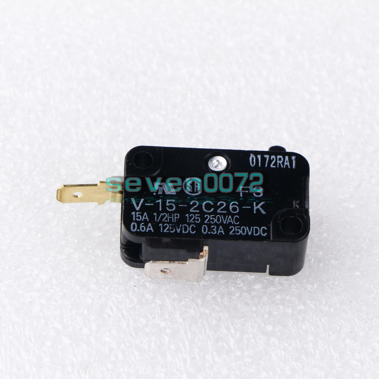 10PCS New Omron Micro Switch V-15-2C26-K (F3)