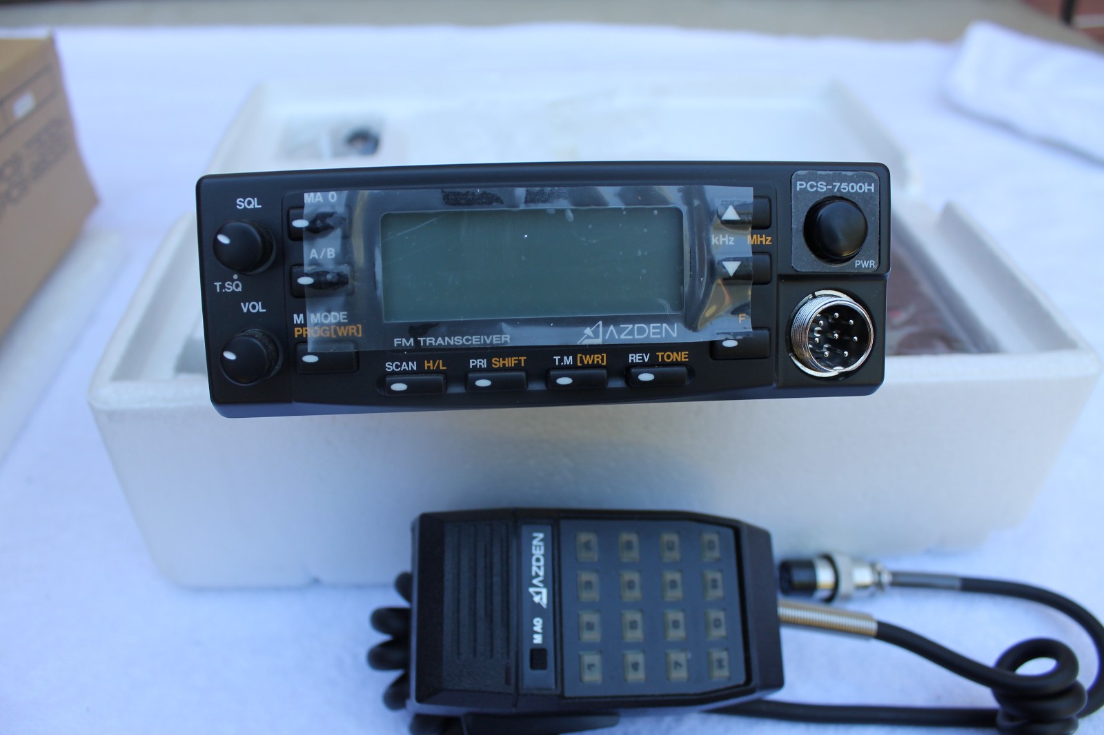 NOS AZDEN PCS-7500H  6 meter band  (signature required on delivery) See Photos