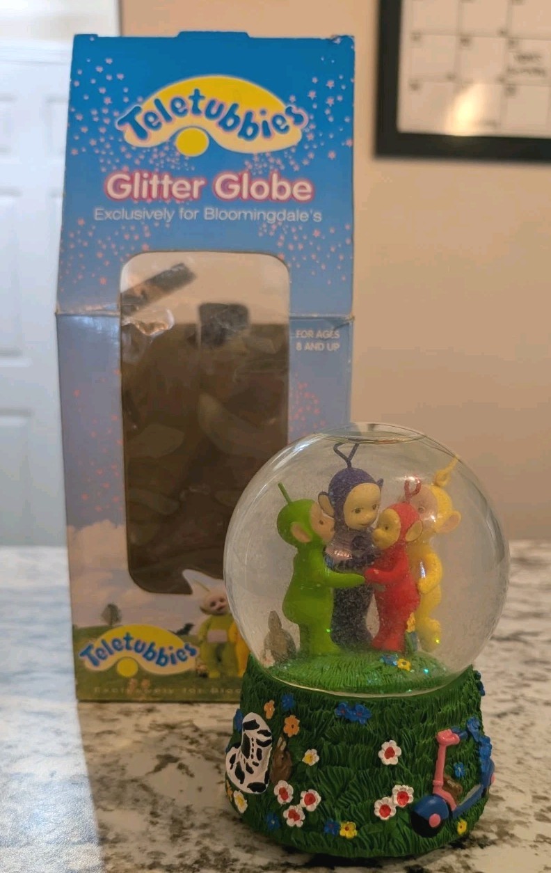 Teletubbies Glitter Globe Snow Globe 1998 Bloomingdale's Exclusive IOB Rare