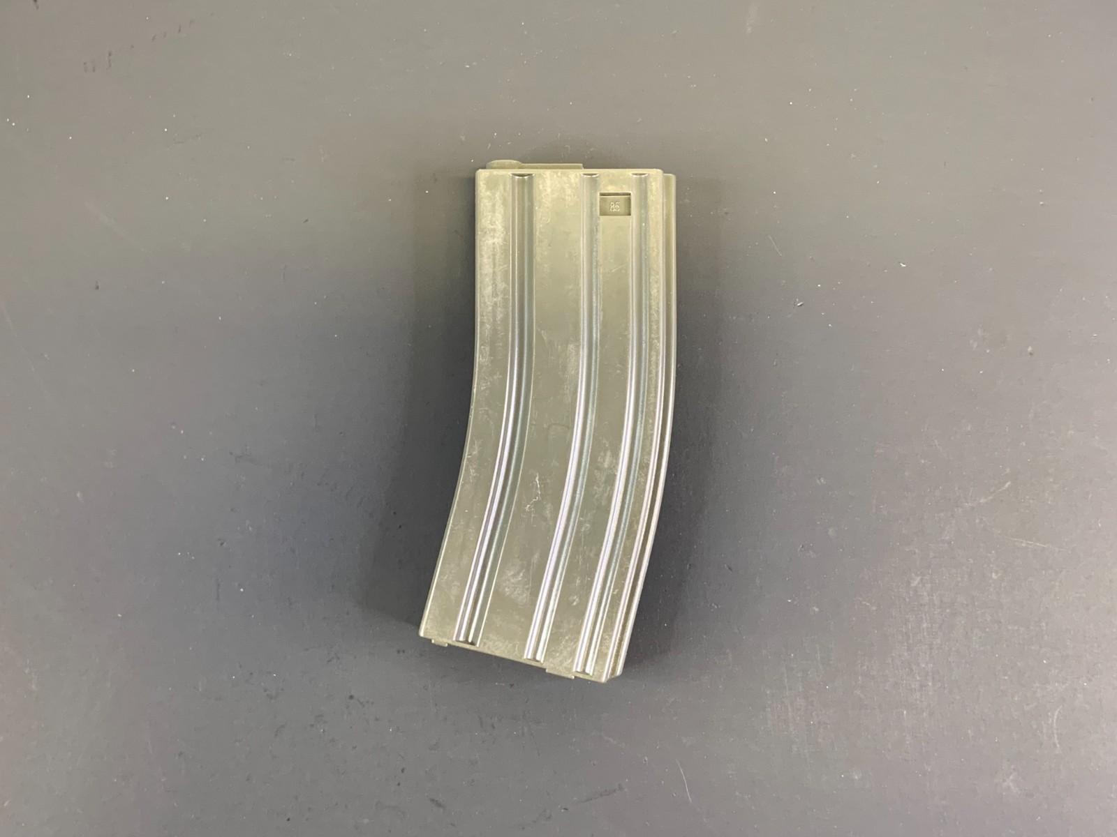 AIRSOFT AEG POLYMER MAGAZINE MID CAP GRAY