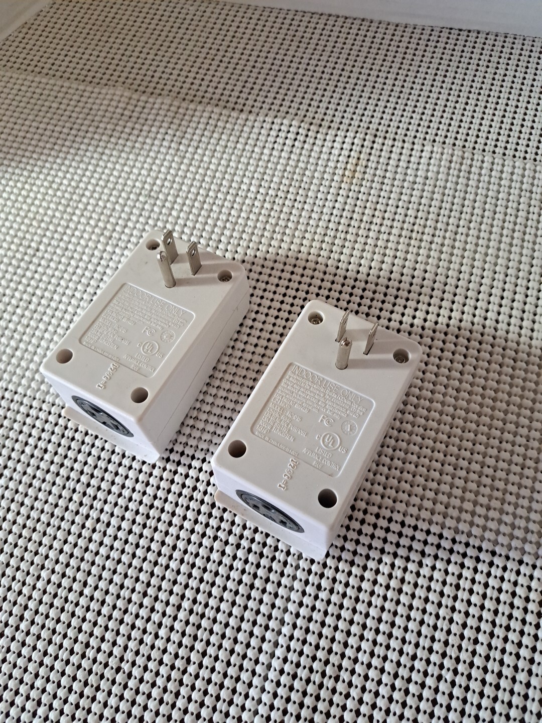 2- Electric Wireless Indoor Outlet RC015 Channel 1 & 3