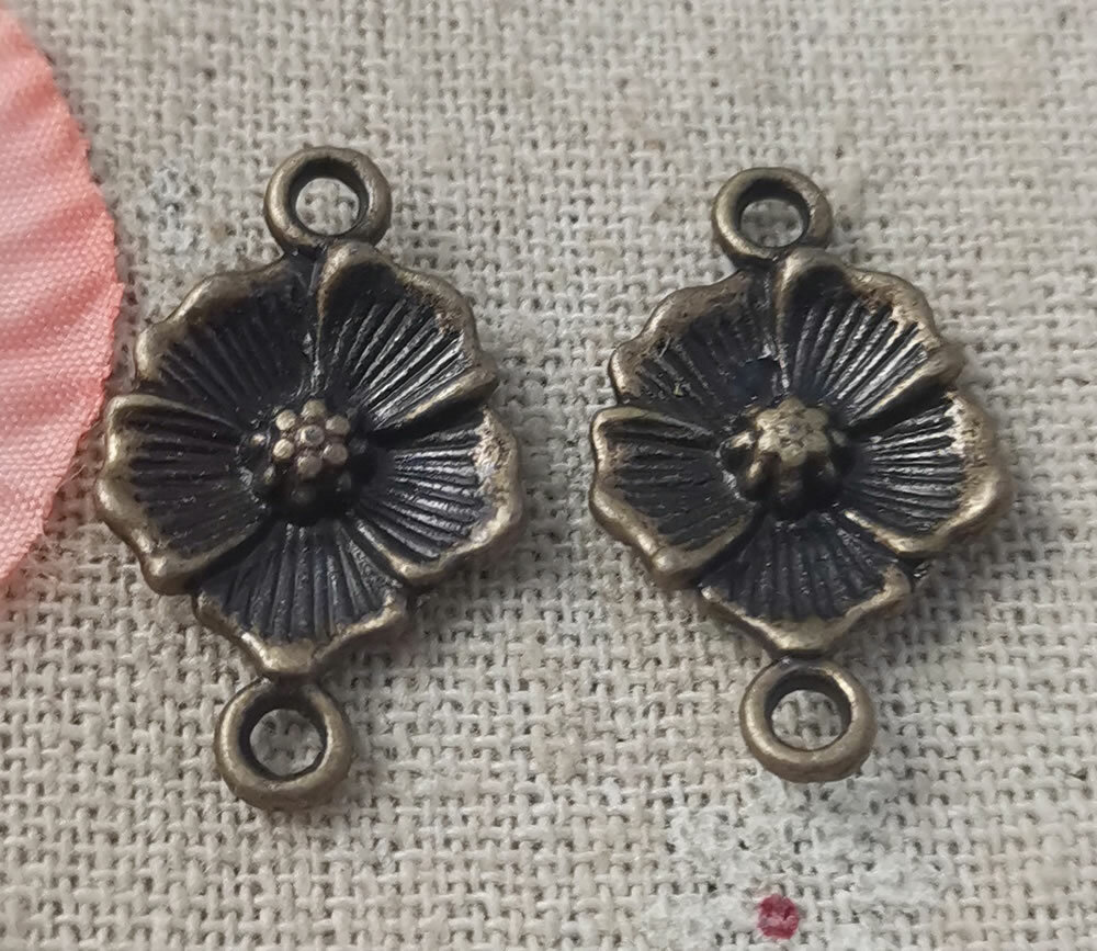 Free Ship 110 pcs Antique bronze flower connectors 25x15mm L-5107