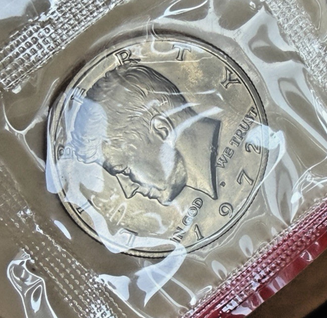 1972-D JFK BU Half Dollar ~ In Sealed Mint Cello ~ 1 Coin ~ Nice ~ G23