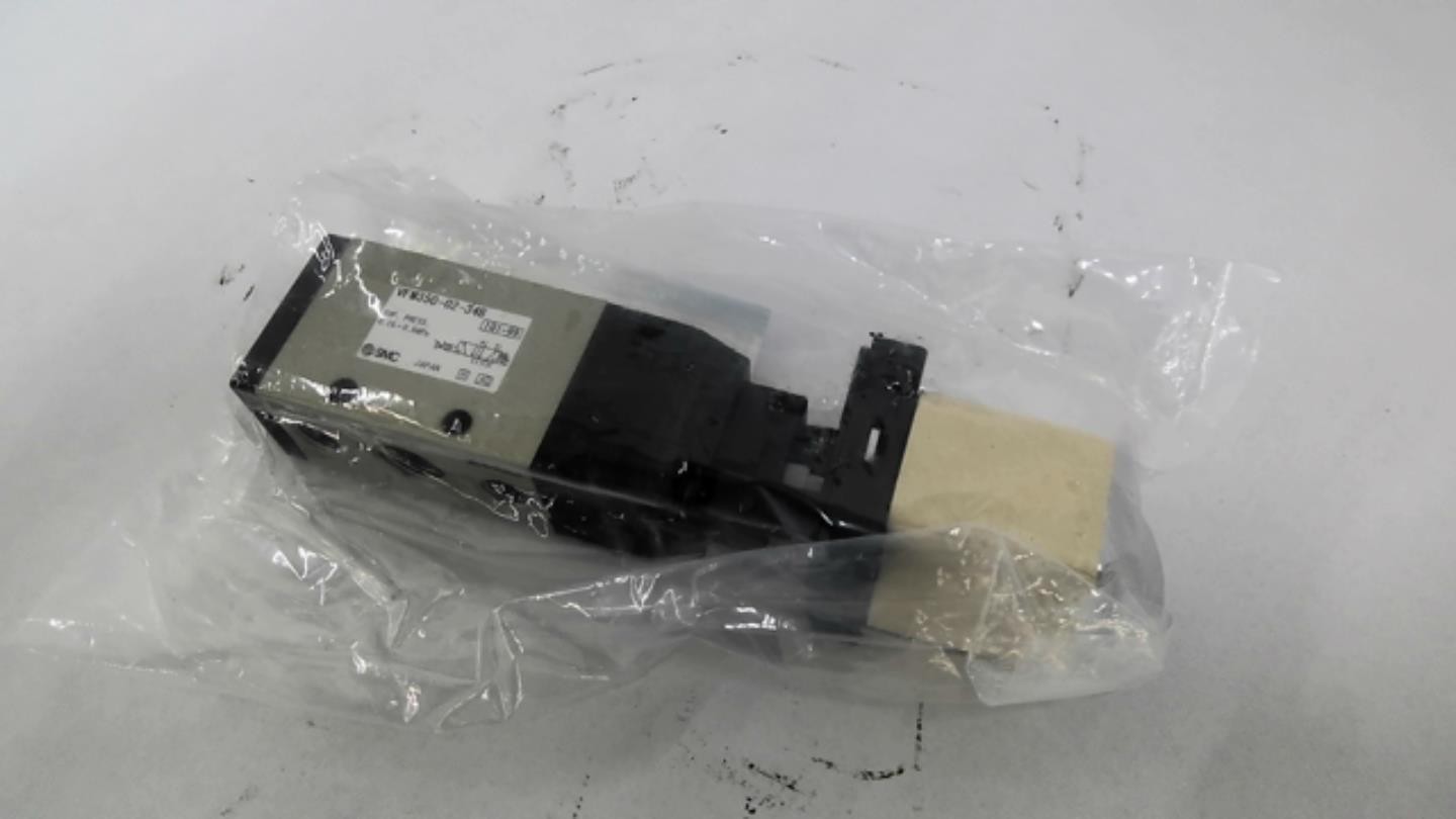SMC VFM350-02-34B Mechanical Valve