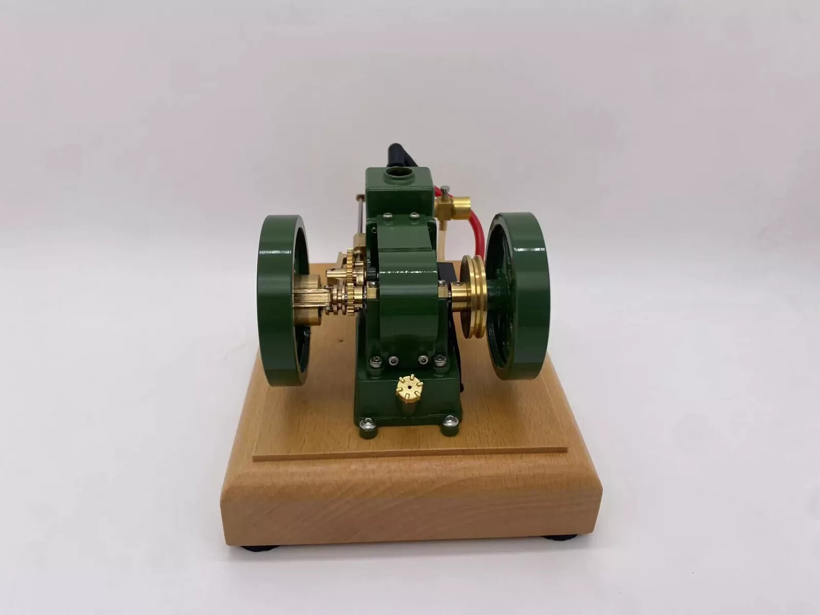 Hit and Miss Complete Engine Model M17 model