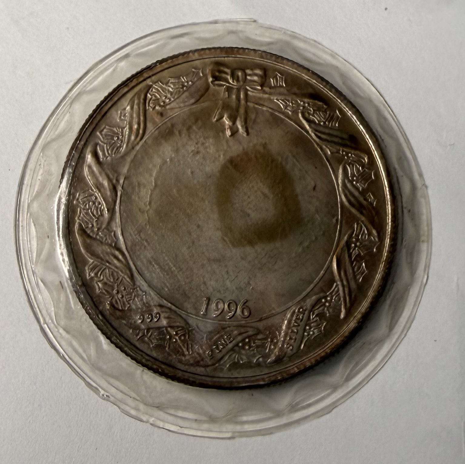 1oz .999 1996 Seasons Greetings Silver Round- Toning