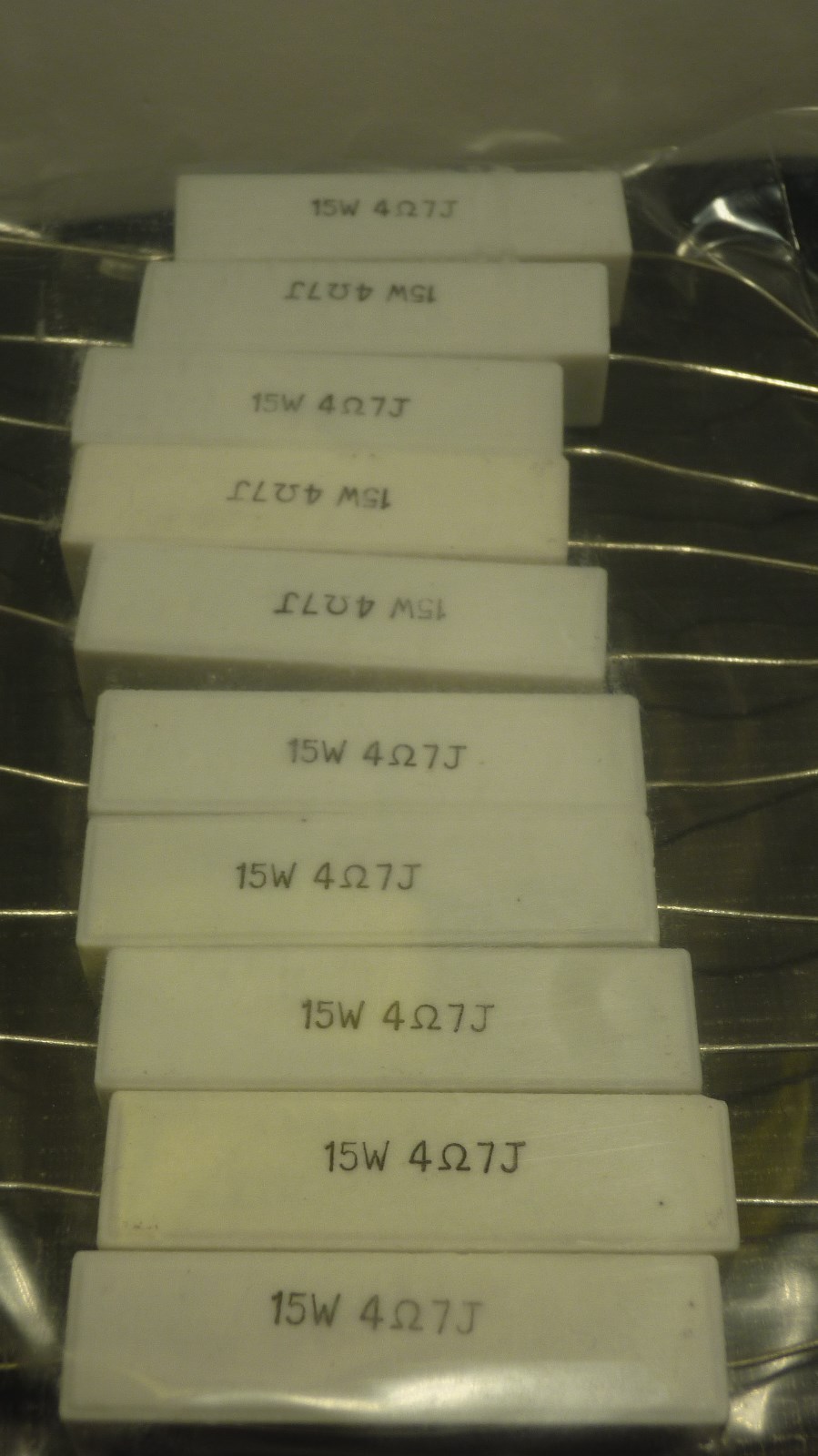 68ohm 2w CEMENT RESISTOR WITH AXIAL LEADS / 10 PIECES /  (qzty)