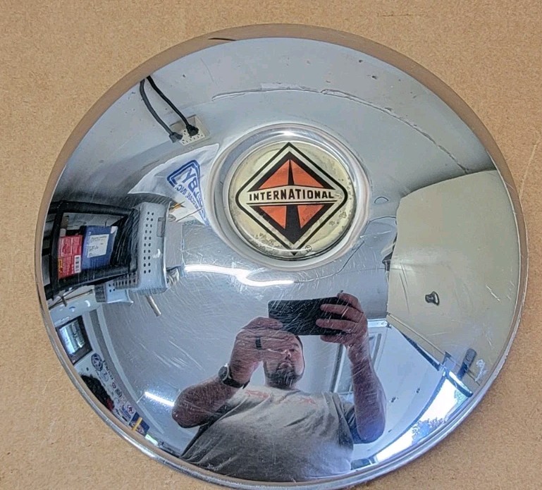 Chrome Hub Cap Wheel Cover for International Truck / Navistar Semi Heavy Duty