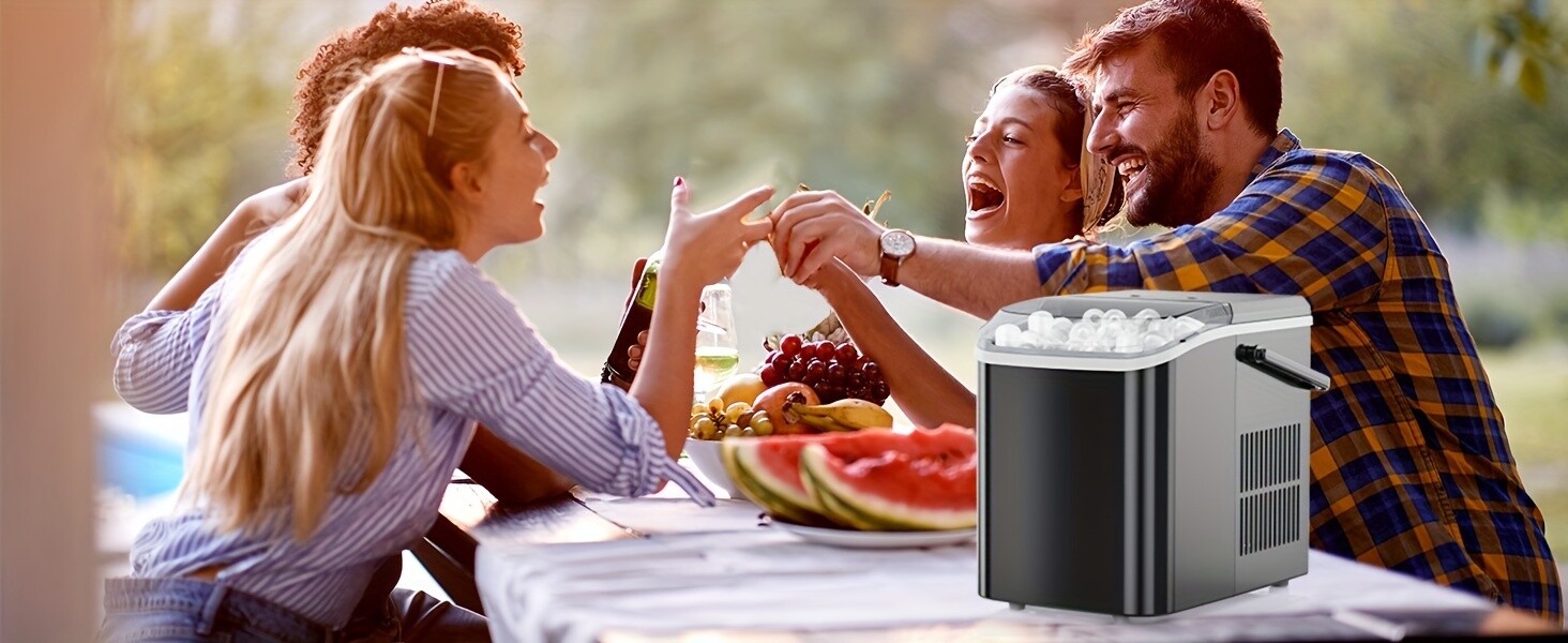 Home Ice Maker Fast, 2 Sizes Bullet - shaped, Self - cleaning for Various Scenes