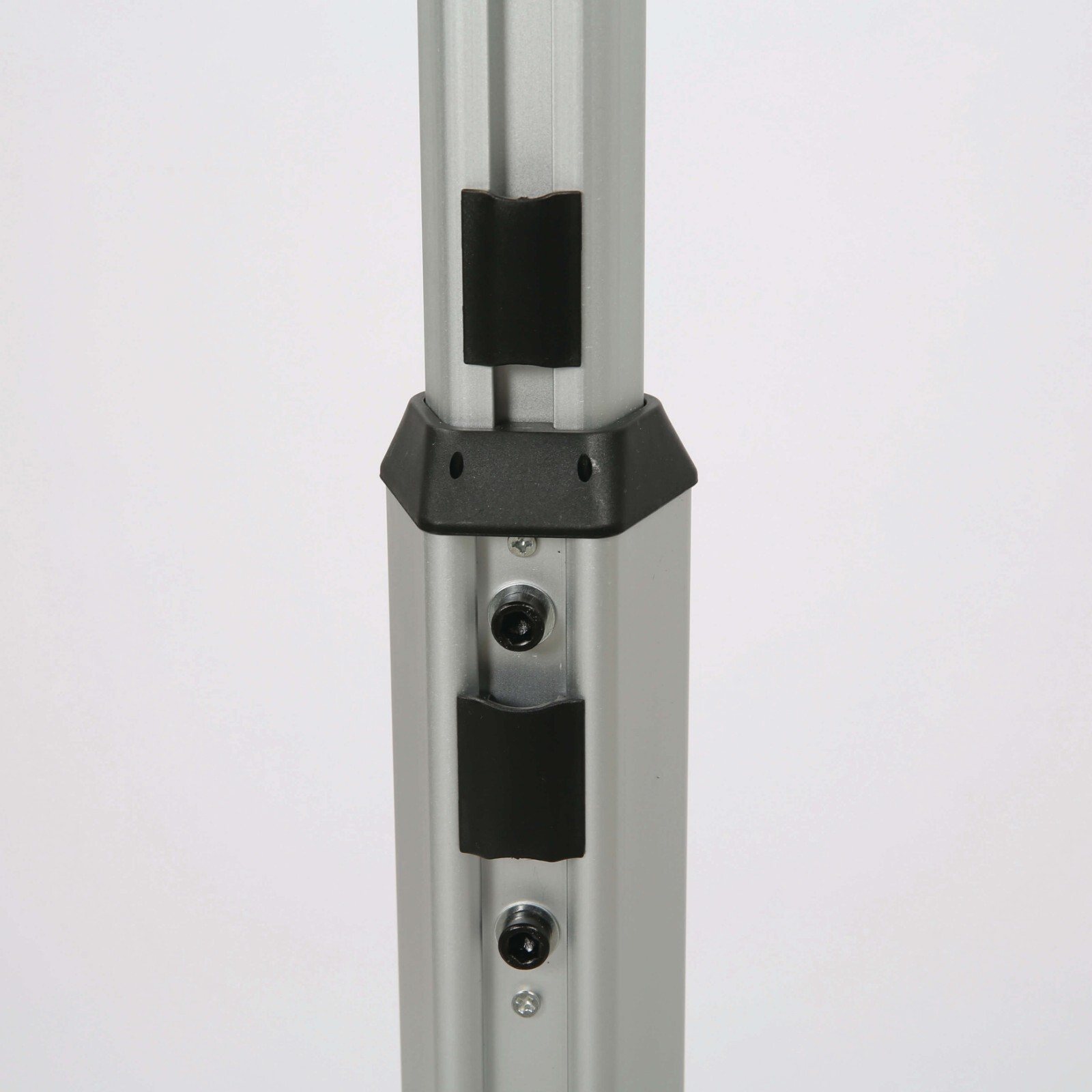 Floor Standing Lockable Secure Tablet Kiosk Adjustable Height with 90� Tilt