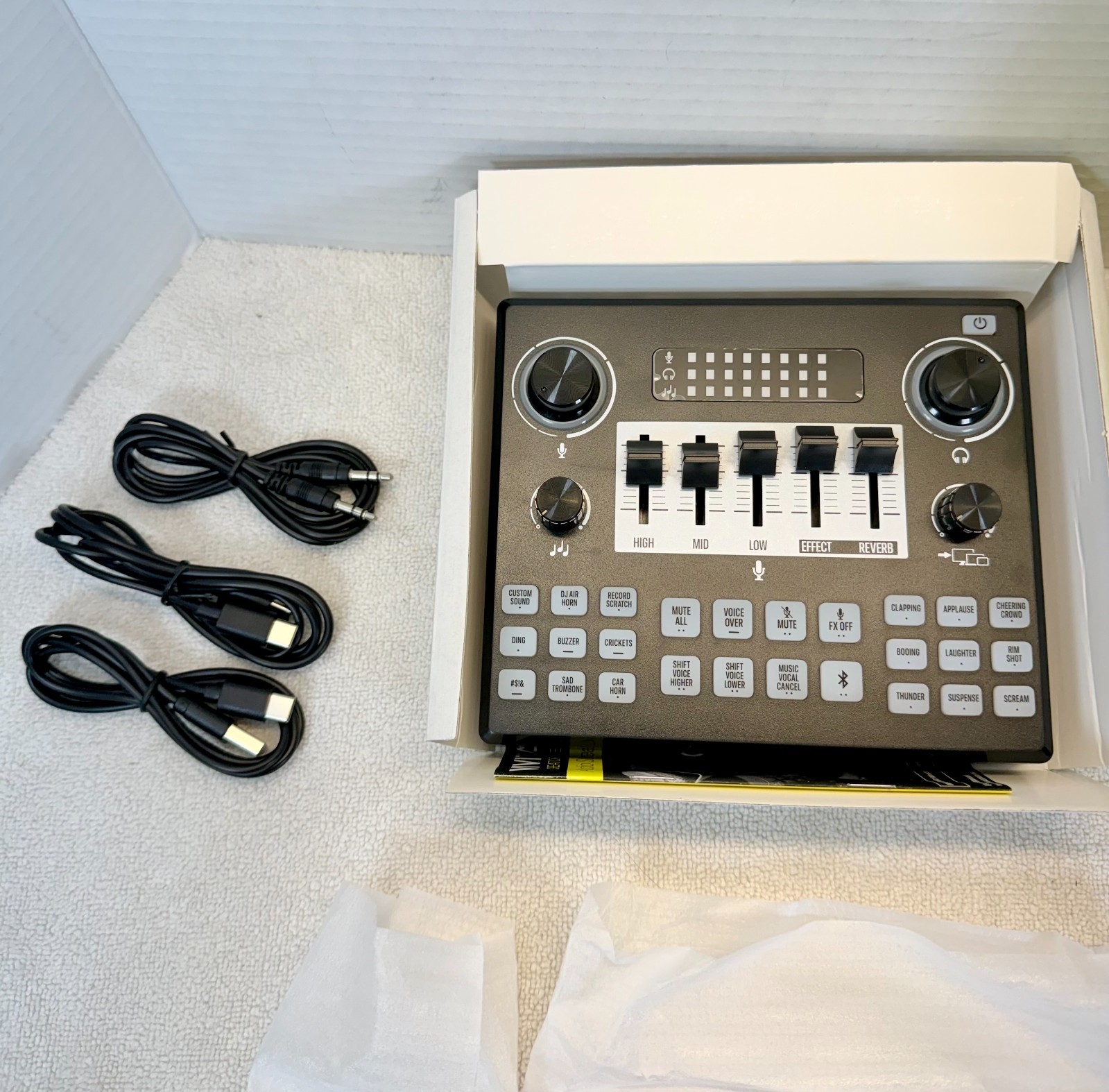 Vivitar Creator Series Audio Stream Sound Mixer USB-C Bluetooth Voice Effects