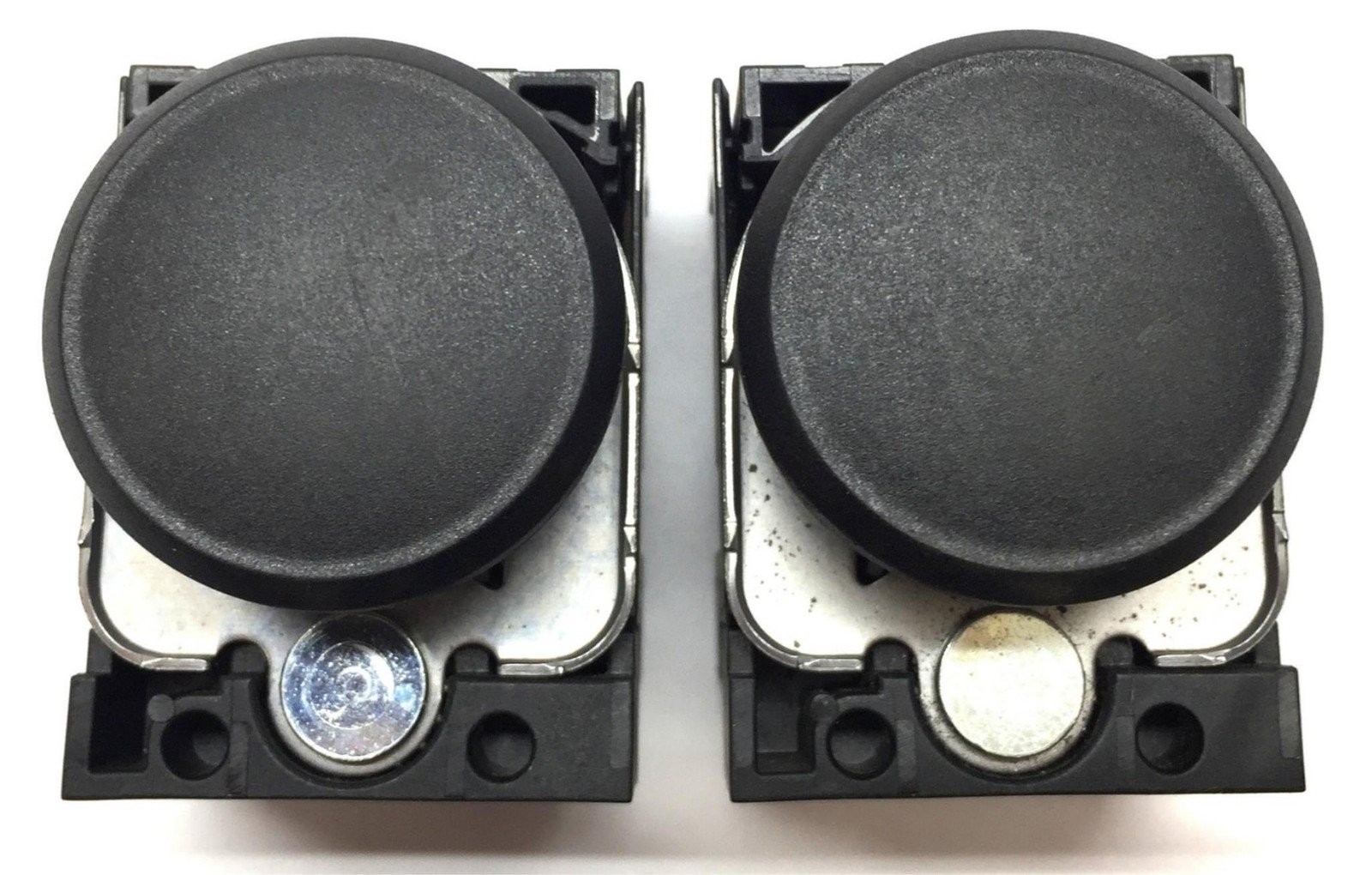 Unbranded Button Holder G/190401 (190401) [Lot of 2] NOS