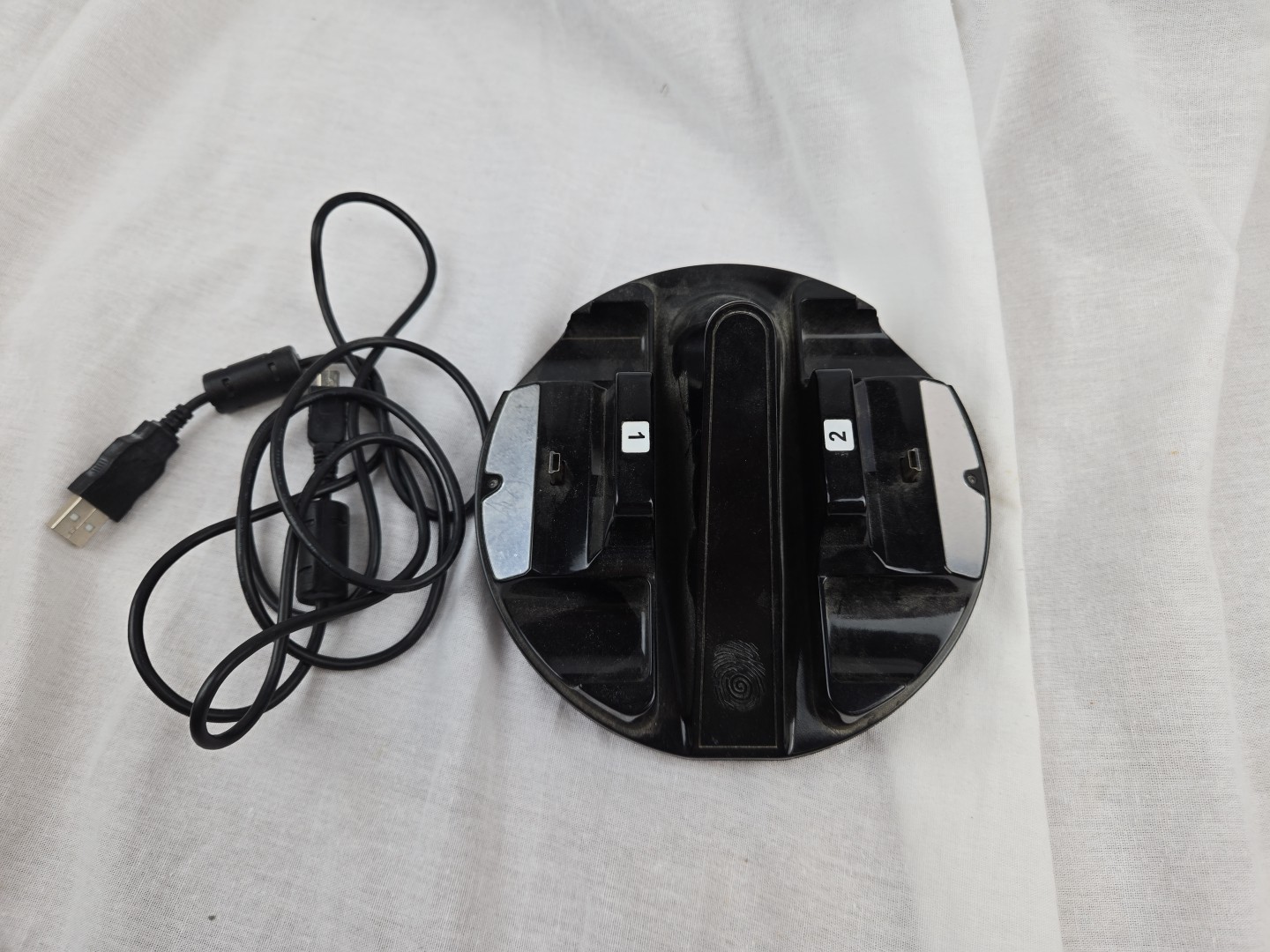 Genuine Psyclone Essential (PSE531) Recharge Station For PS3 Controller