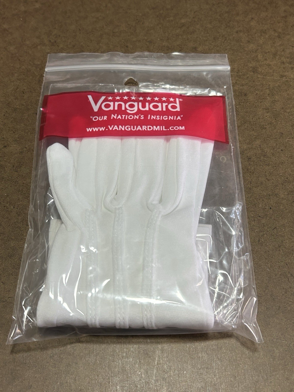 USMC DRESS BLUES WHITE NYLON GLOVES, ONE SIZE FITS ALL