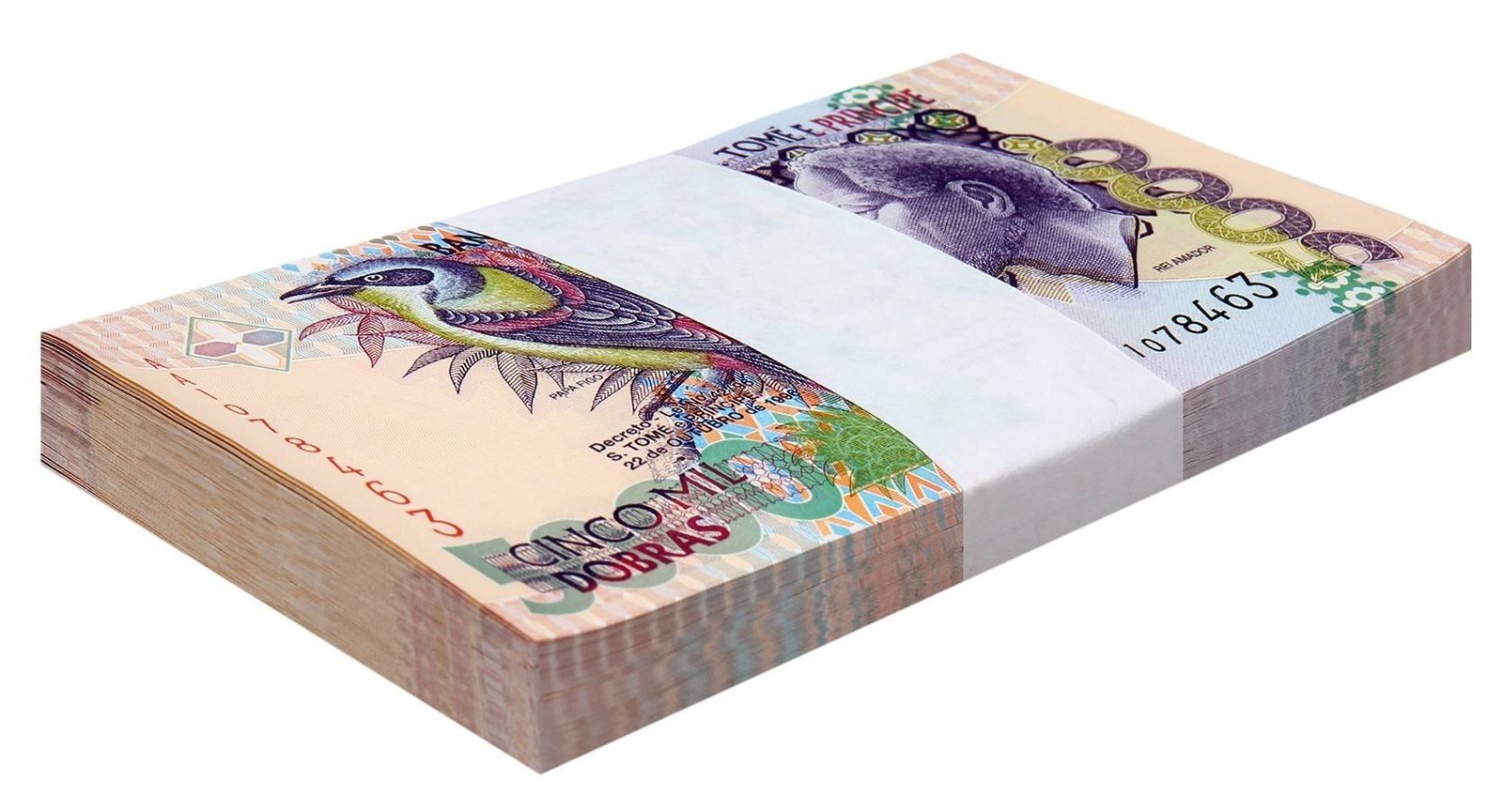 St. Thomas & Prince 5000 Dobras, 2013, P-65d, UNC X 100 PCS Bundle Pack