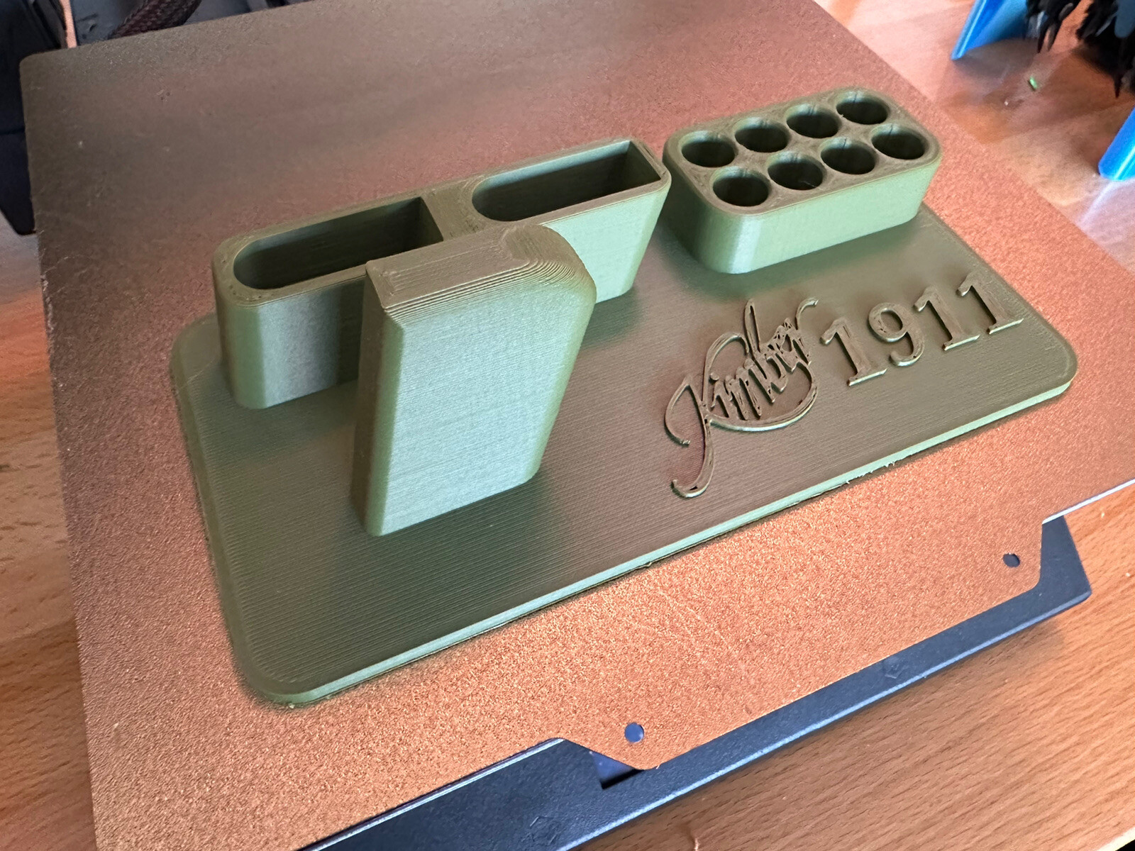 Kimber 1911 45cal stand w Twin Mag holder. US MADE FAST SHIPPING OD GREEN