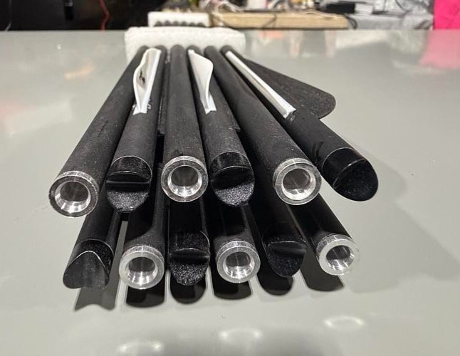 12 Pack Black and White 20Inch Arrows