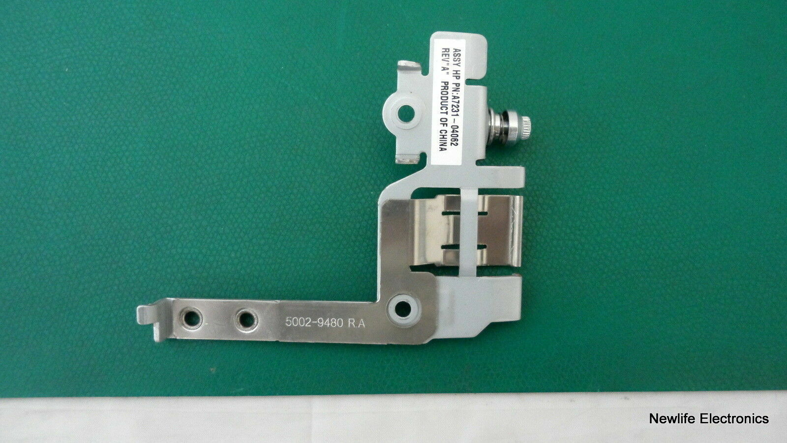 HP A7231-04062 Right Latch Bracket