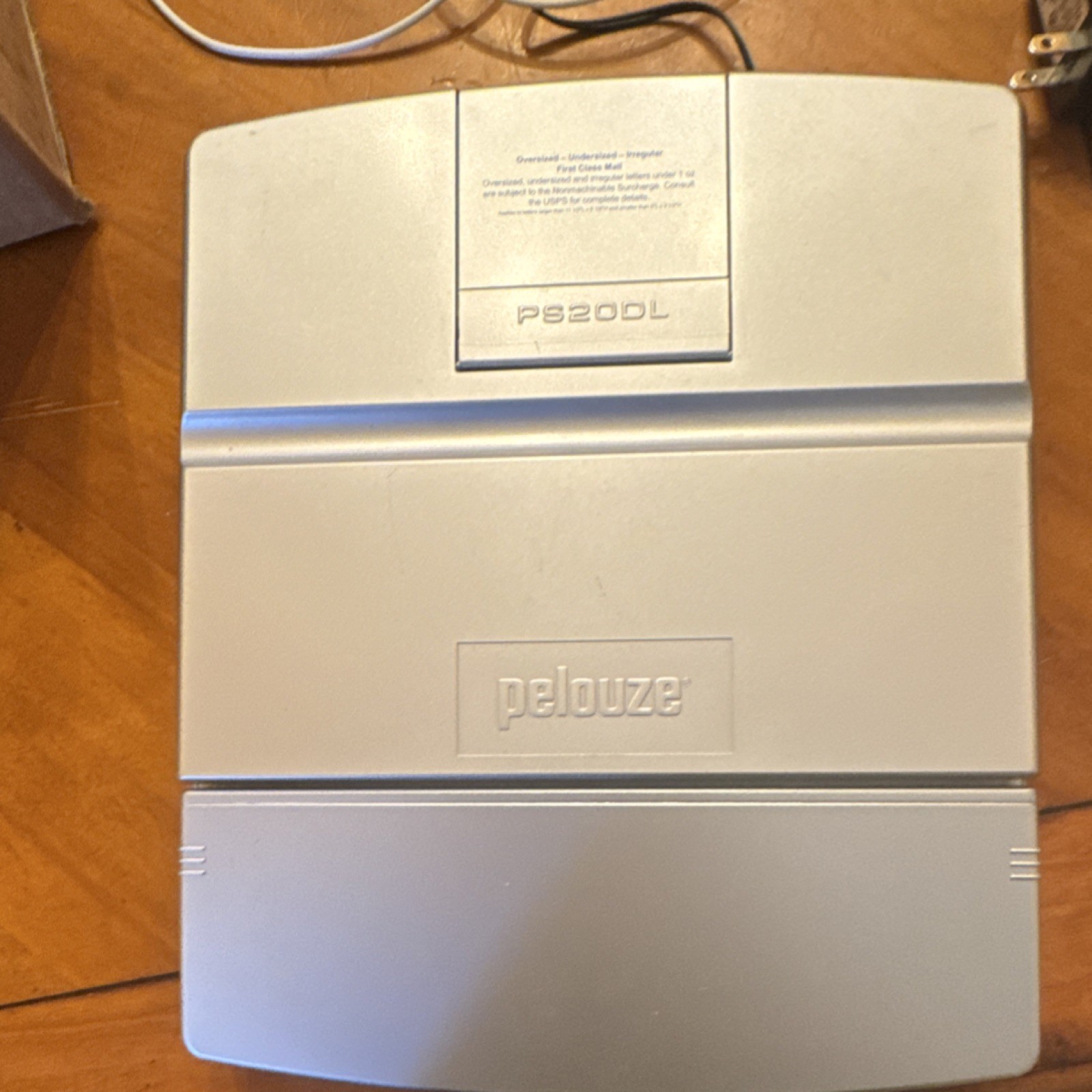 Pelouze PS20DL Small Postal Tabletop Scale 9V Battery Operated, Compact Design
