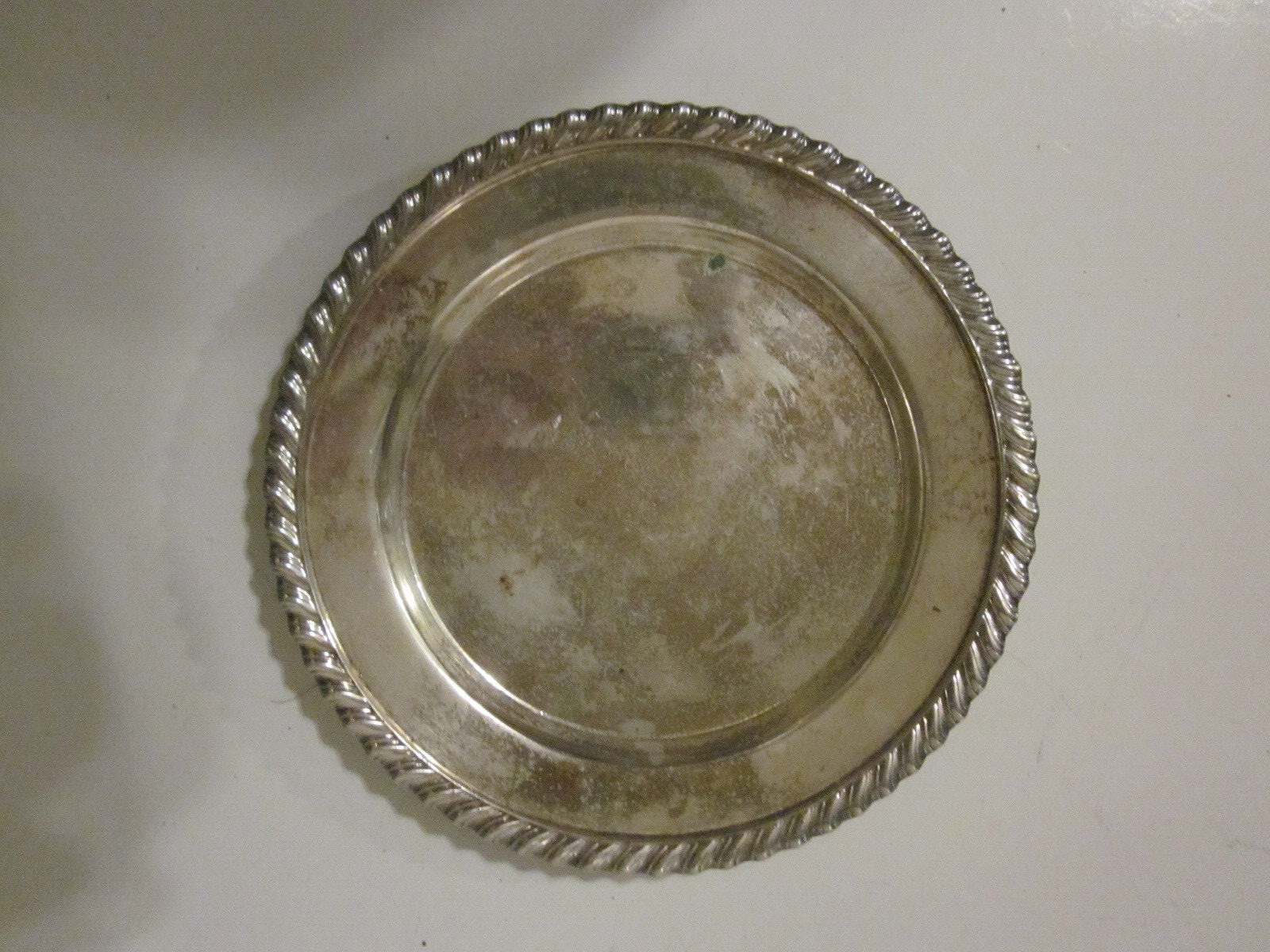 Friedman Silver Co Vintage Silverplate Metal BREAD Plate 6-3/8" ACROSS
