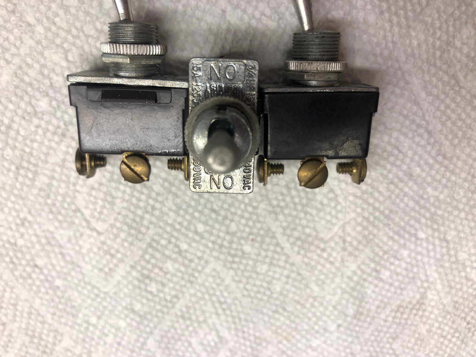 (10) eagle electric SPDT center off toggle switches #4468