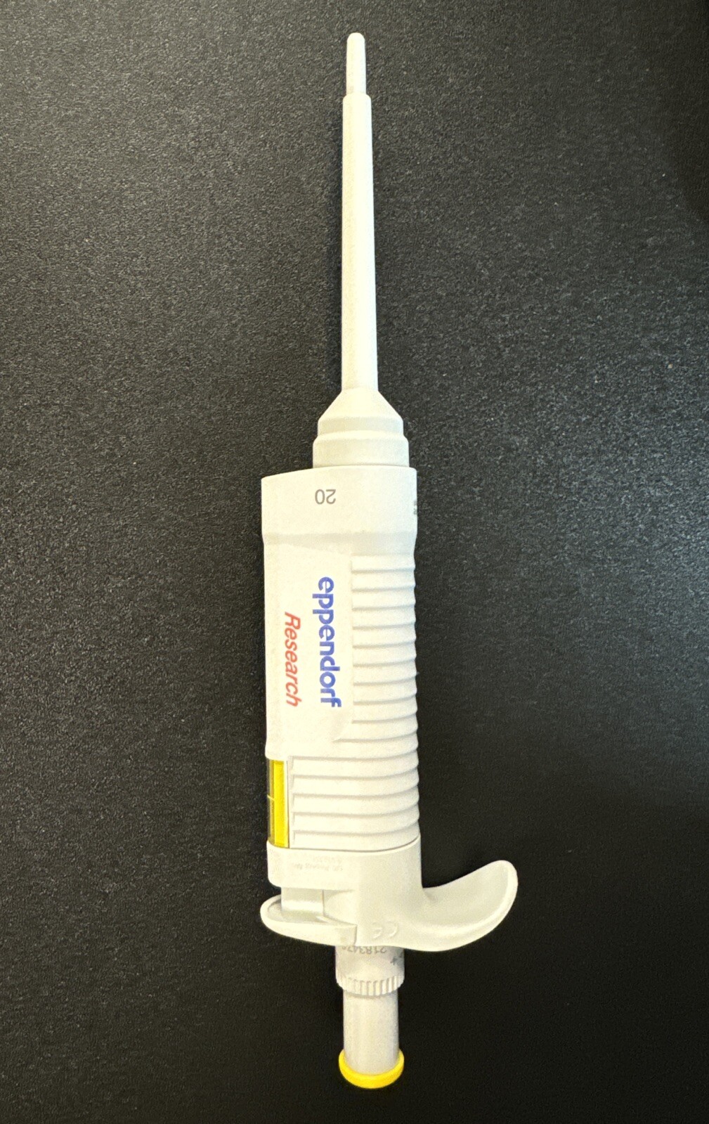 Eppendorf Research pipette adjustable 2 -20 ul Free Shipping