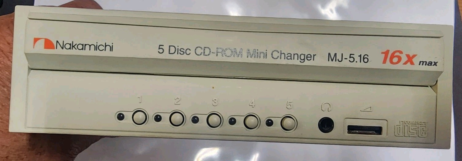 Nakamichi MJ-5.16 CD Rom 5 Disc Changer IDE Drive