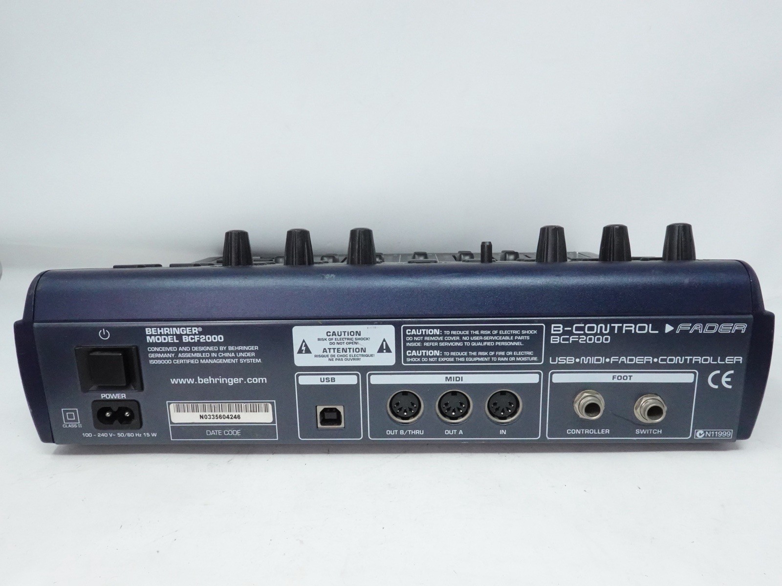 *FOR PARTS* Behringer BControl Fader BCF2000 USB MIDI Controller Motorized Mixer