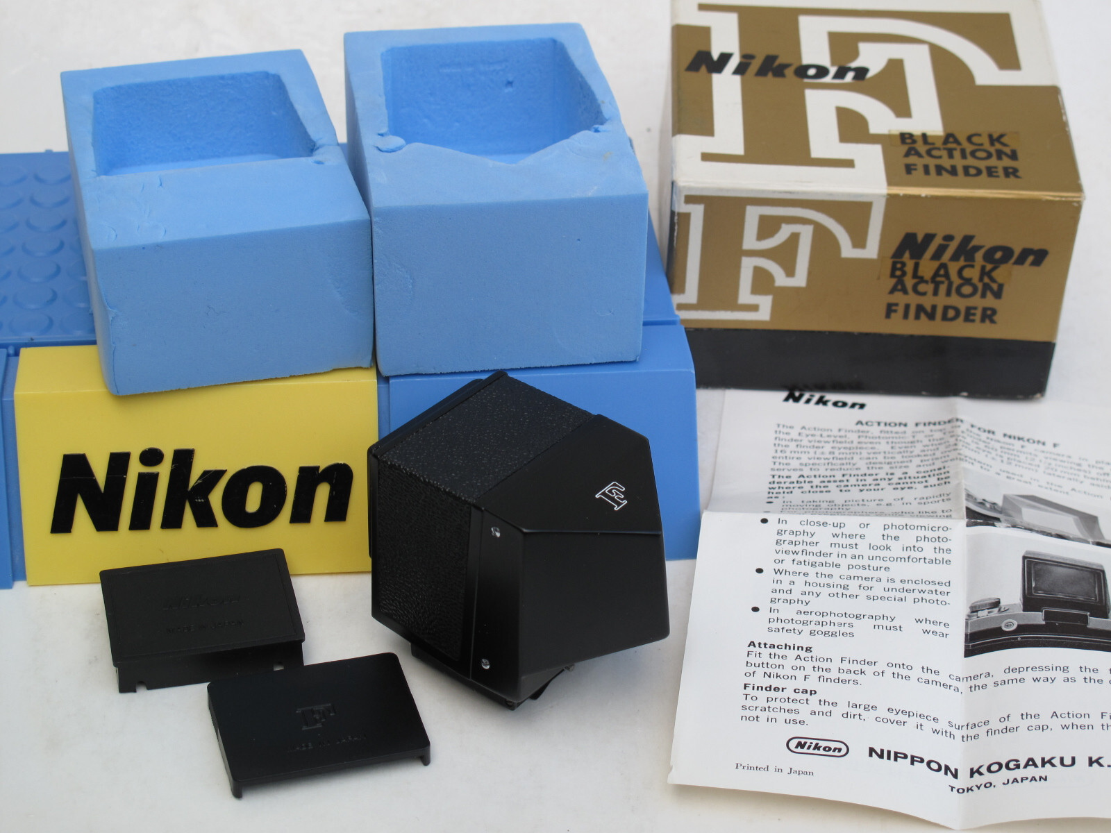 Nikon black action sportsfinder with caps/IB/BOX, NICE US SELLER "LQQK"