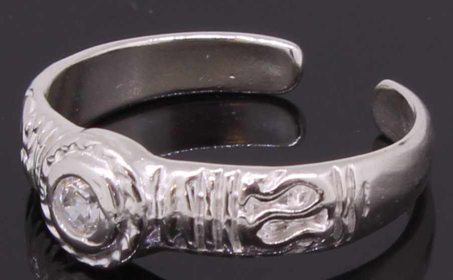 Toe Ring Sterling SIlver Adjustable With CZ Stone