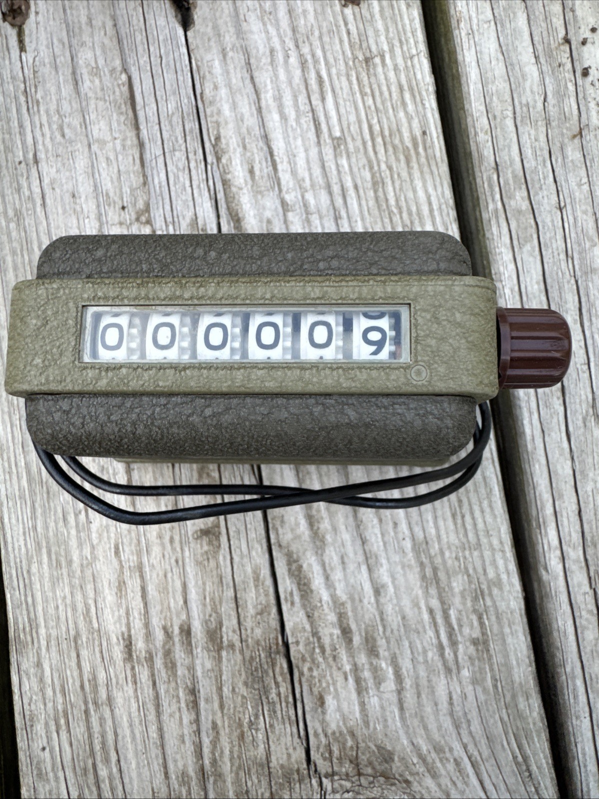 Veeder-Root B-124806 12DC, 8 Watt, 6 Digit Impulse Counter