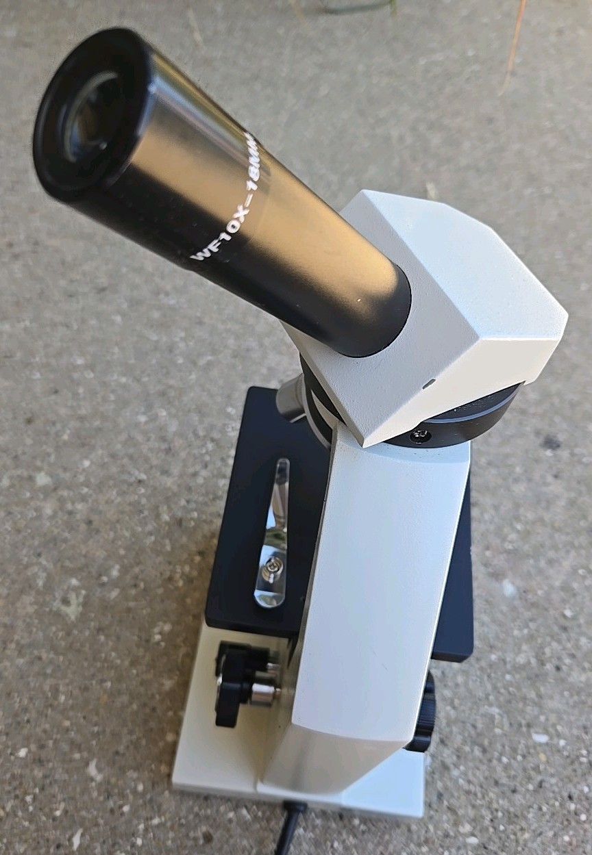 MICROSCOPE., NATIONAL Model 131 , LR114166, PROFESSIONAL QUALITY
