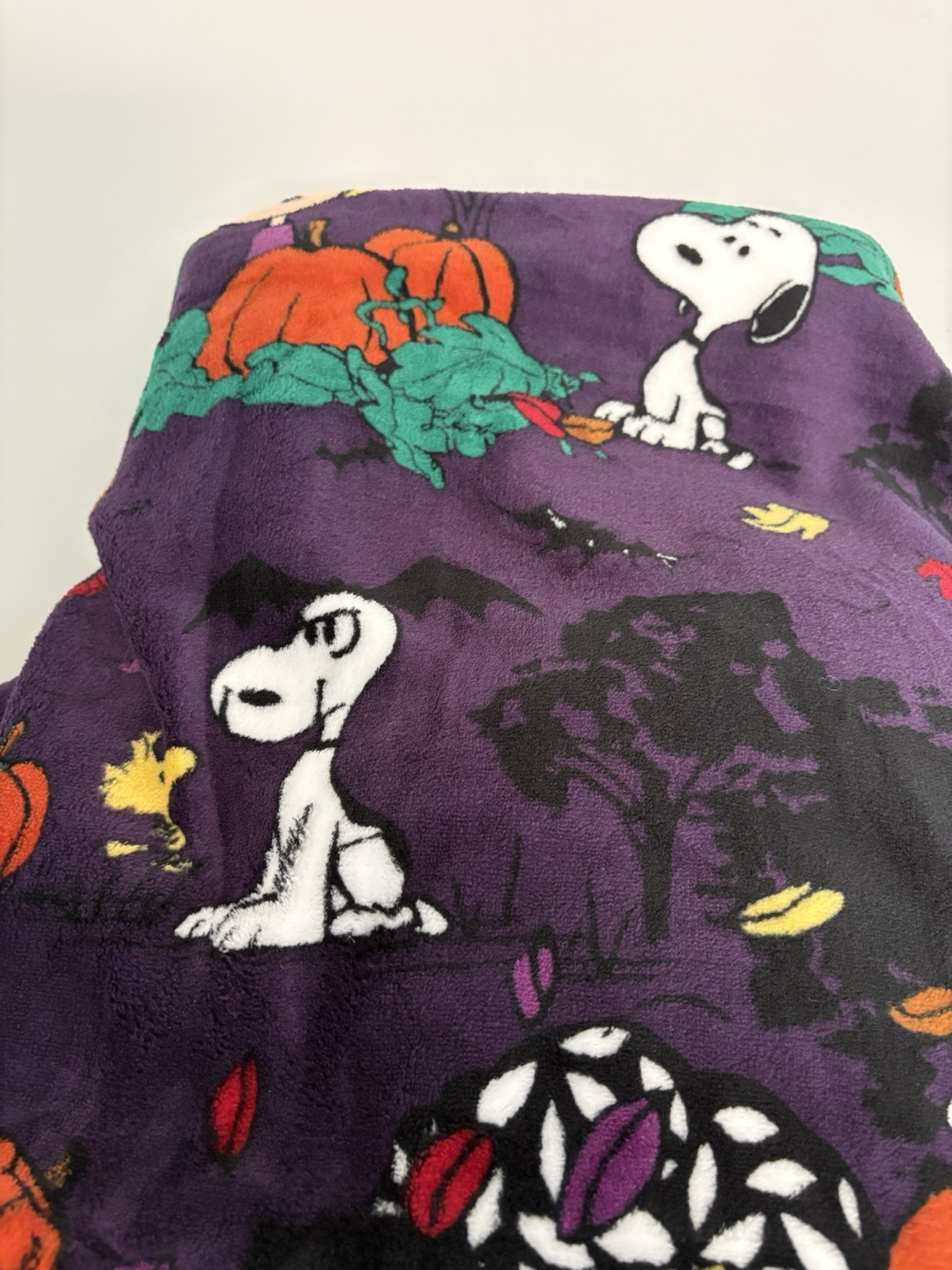 Vera Bradley Peanuts Fleece Plush Throw Blanket HALLOWEEN🎃INDIGO Snoopy & Gang