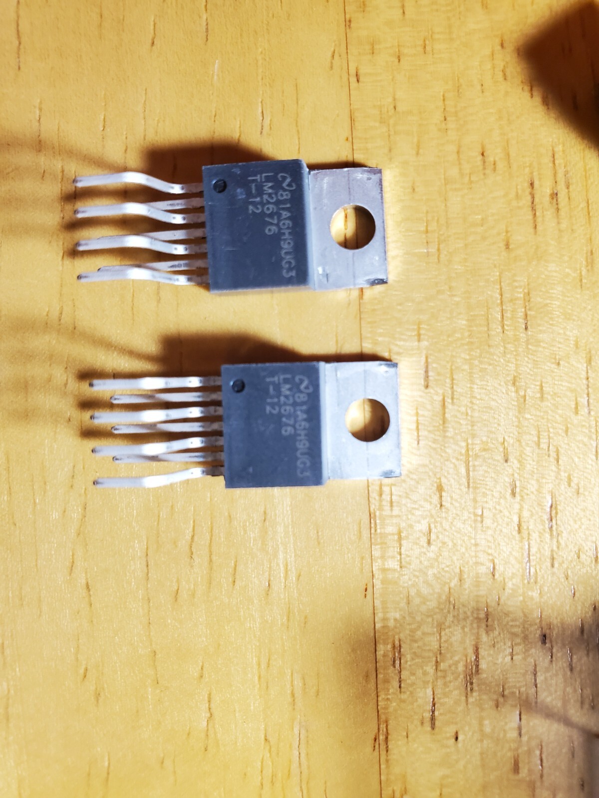 LM2676T-12/NOPB - 	IC REG BUCK 12V 3A TO220-7 - 	Texas Instruments