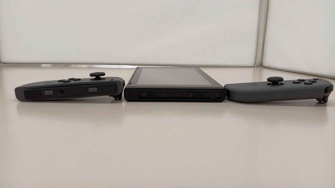 NINTENDO SWITCH NINTENDO / Nintendo Model Number: HAC-001