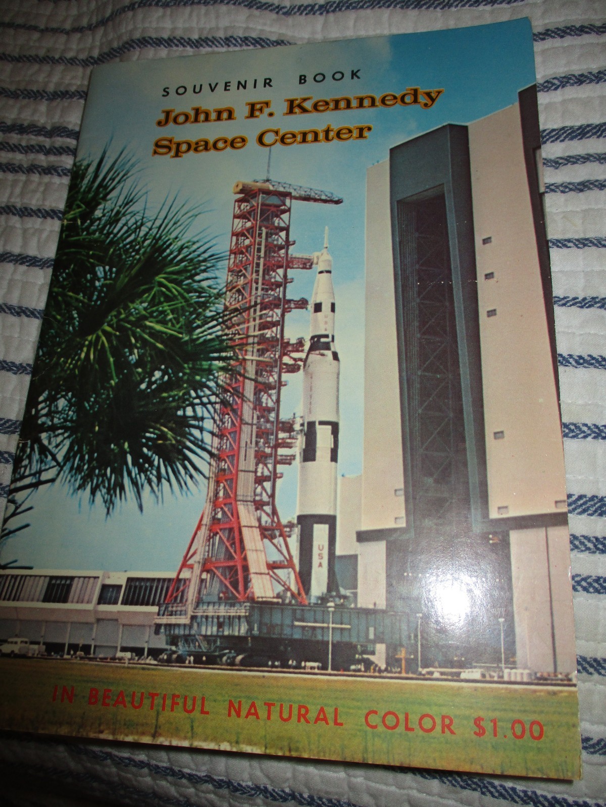 Souvenir Book John F. Kennedy Space Center Booklet c1969 Color Illuistrated