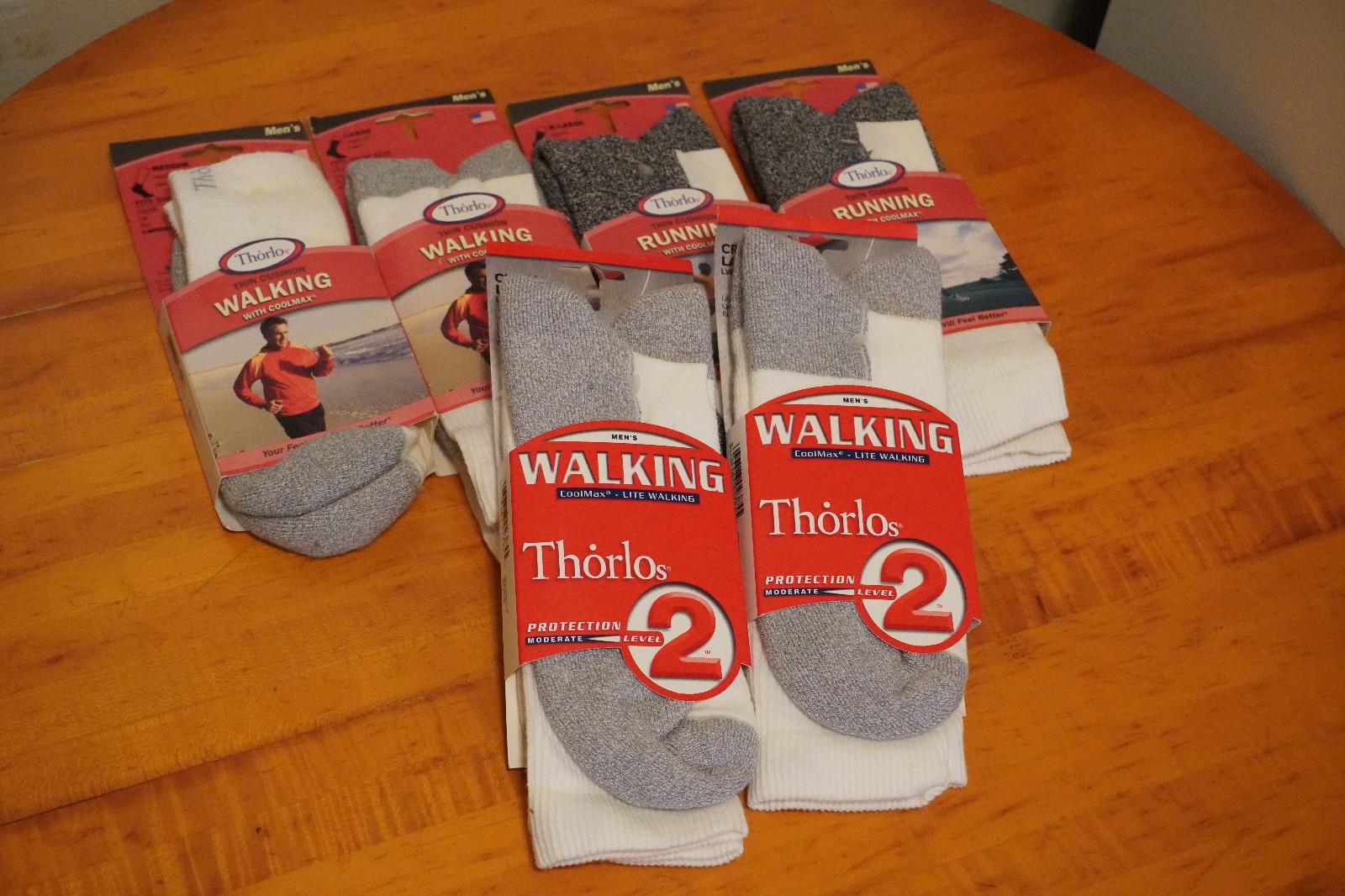 Thorlos Men's IMPERFECT Socks New In Packaging Pulls & Loops MIUSA