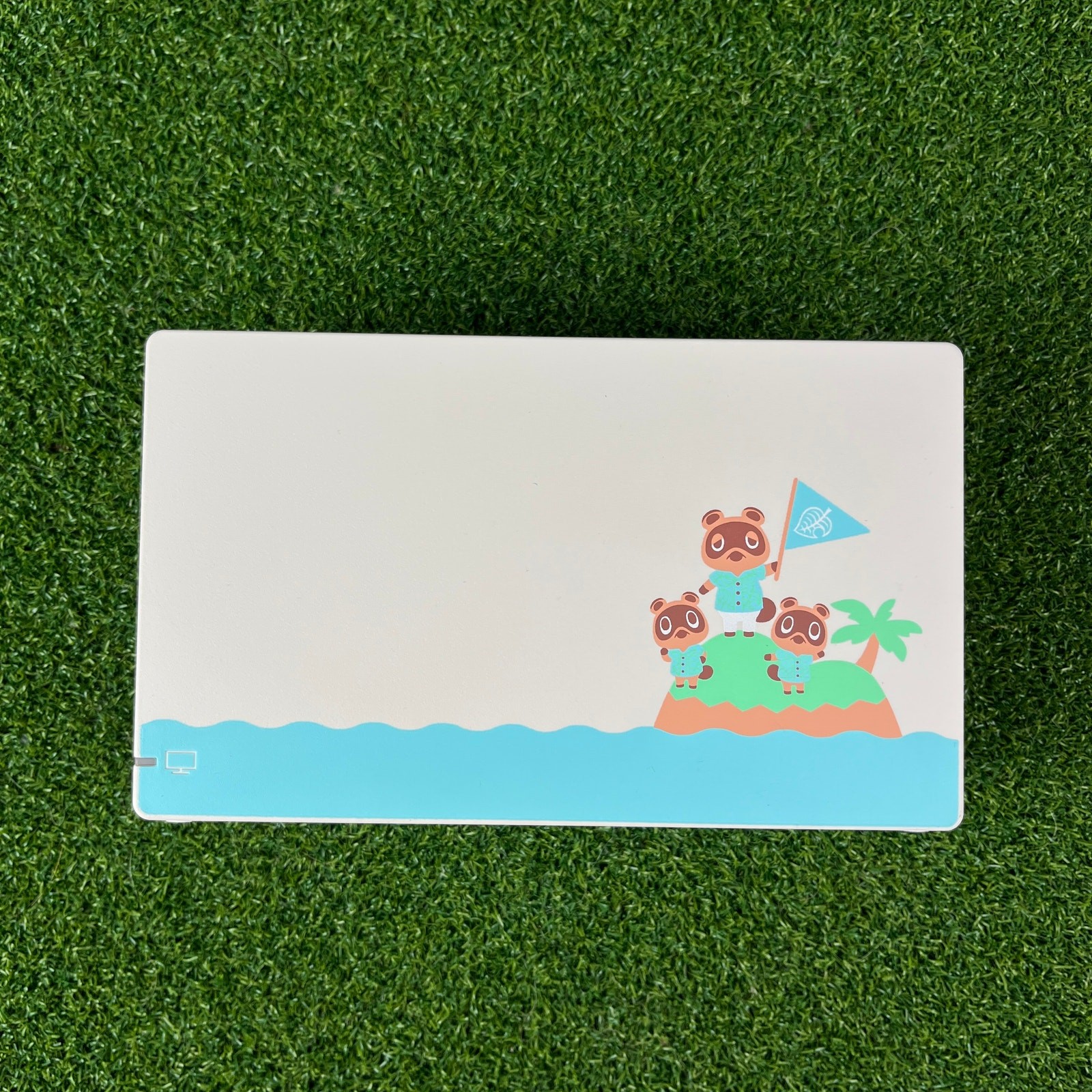 OEM Nintendo Switch Animal Crossing New Horizons HAC-007 White Dock HDMI