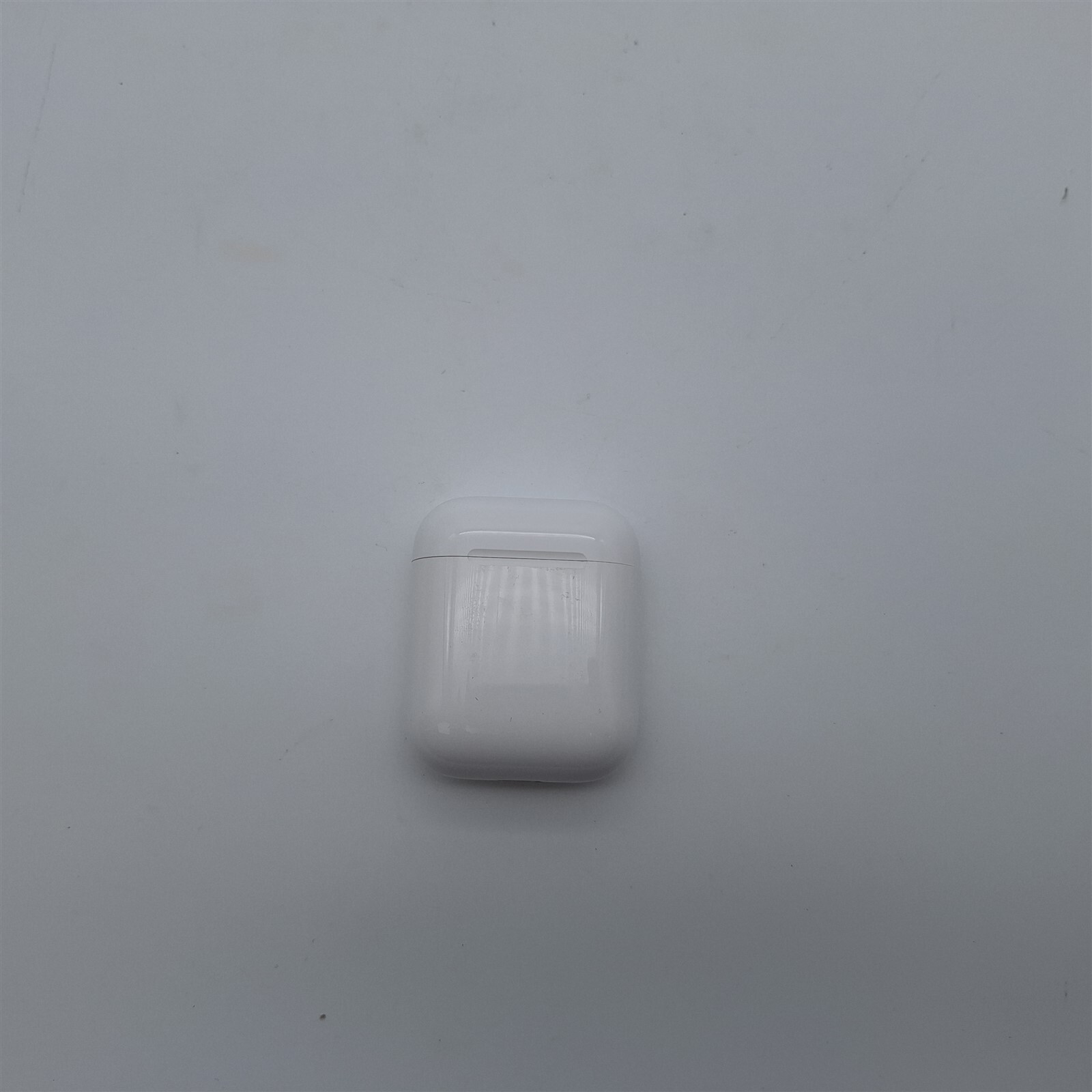 Replacement Genuine Charging Case for Apple AirPods (2nd Generation) [MV7N2AM/A]