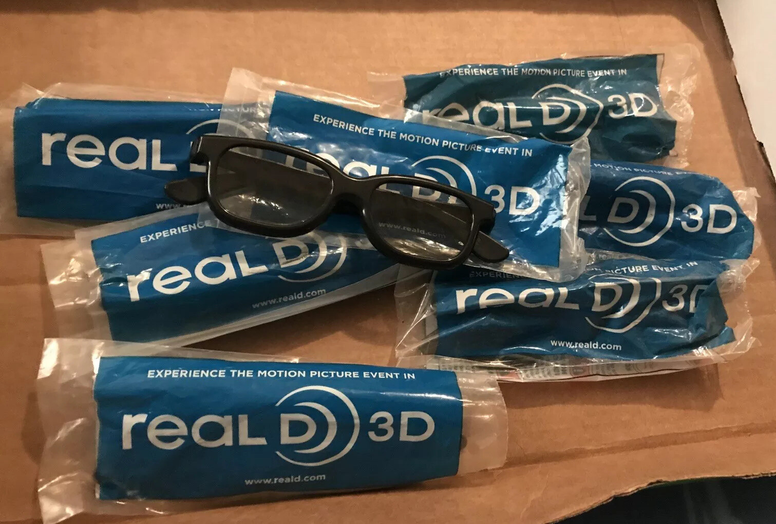 Real D 3D Glasses Adult Passive Movie Theater 3-D  7 Pairs Theater TV Home Flat