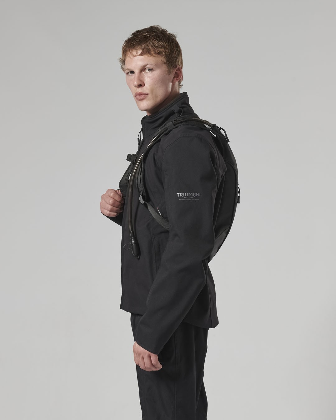 Triumph Motorcycles MLUA24003 - 2L Hydro Backpack Hydration Pack Black