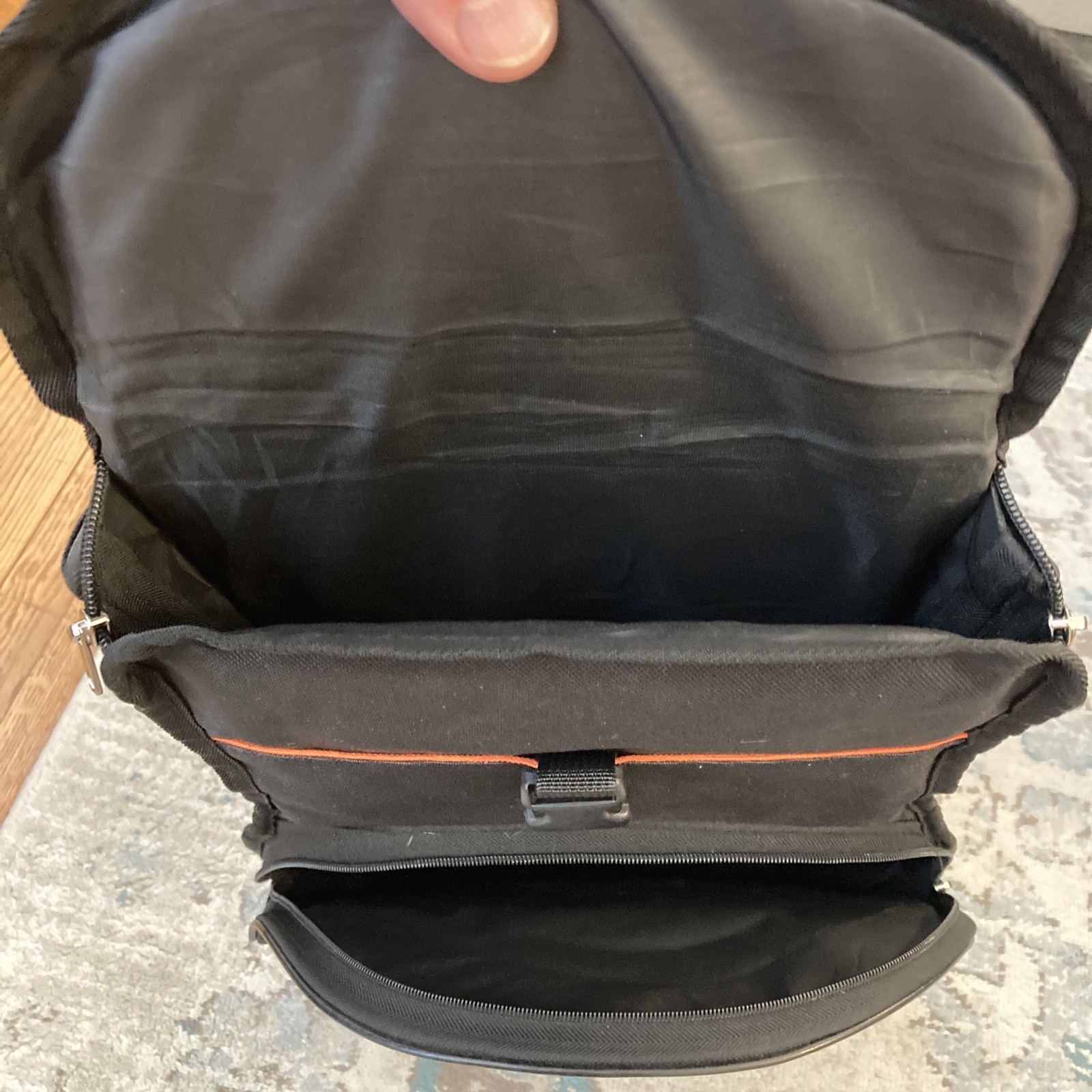 Practice Drum Pad 2 Bags Backpack 12 Inch & Snare Bag Red NICE + 2 drum keys